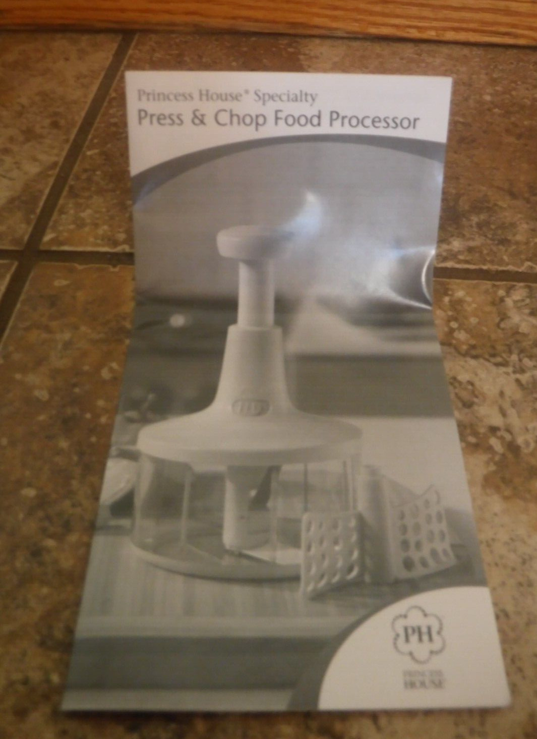Brand new in box princess house plastic and stainless steel food processor #345
