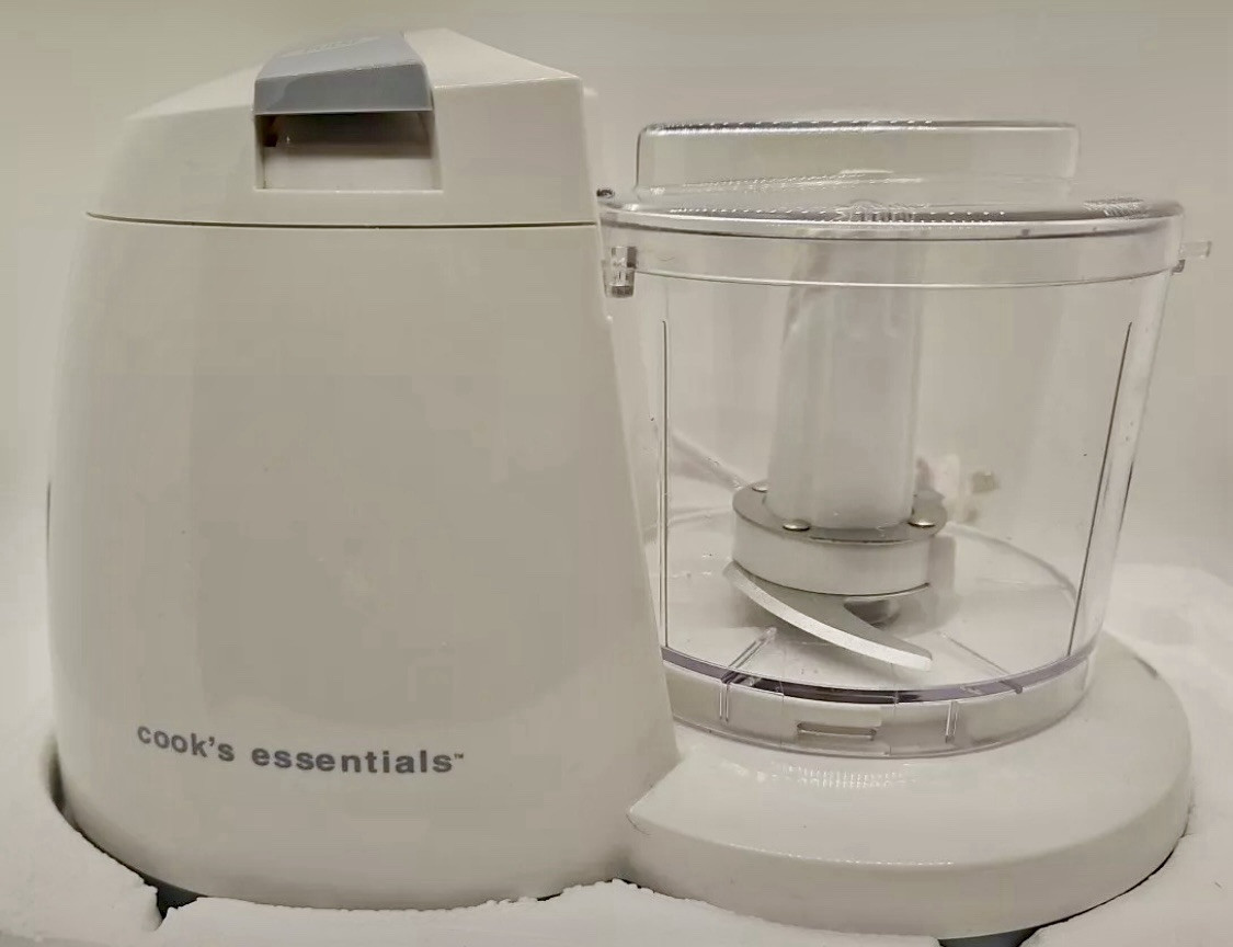 COOK’S ESSENTIALS Mini Food Processor