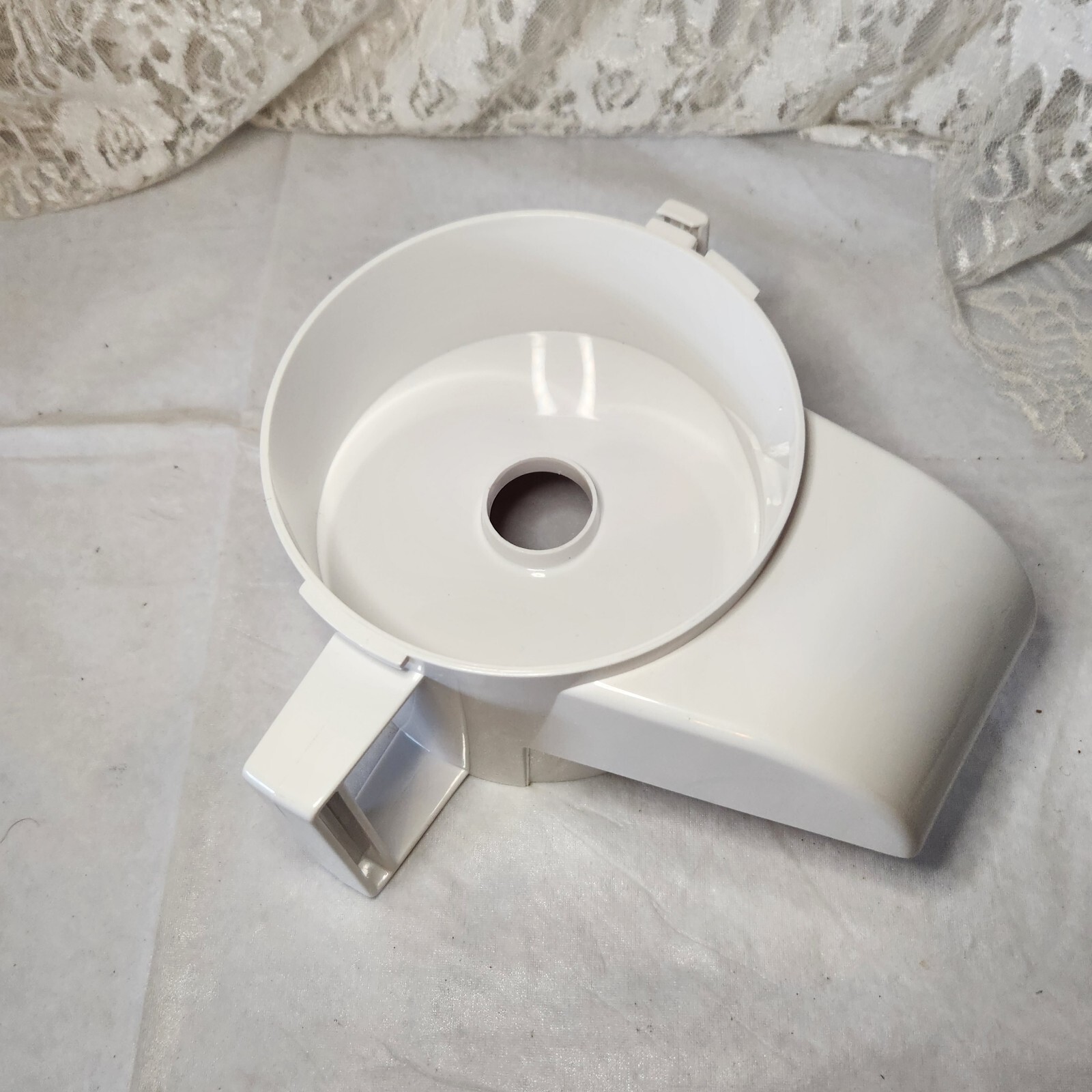 Cuisinart Little Pro Plus Mini Food Processor LPP Chute Attachment DLC-507TX