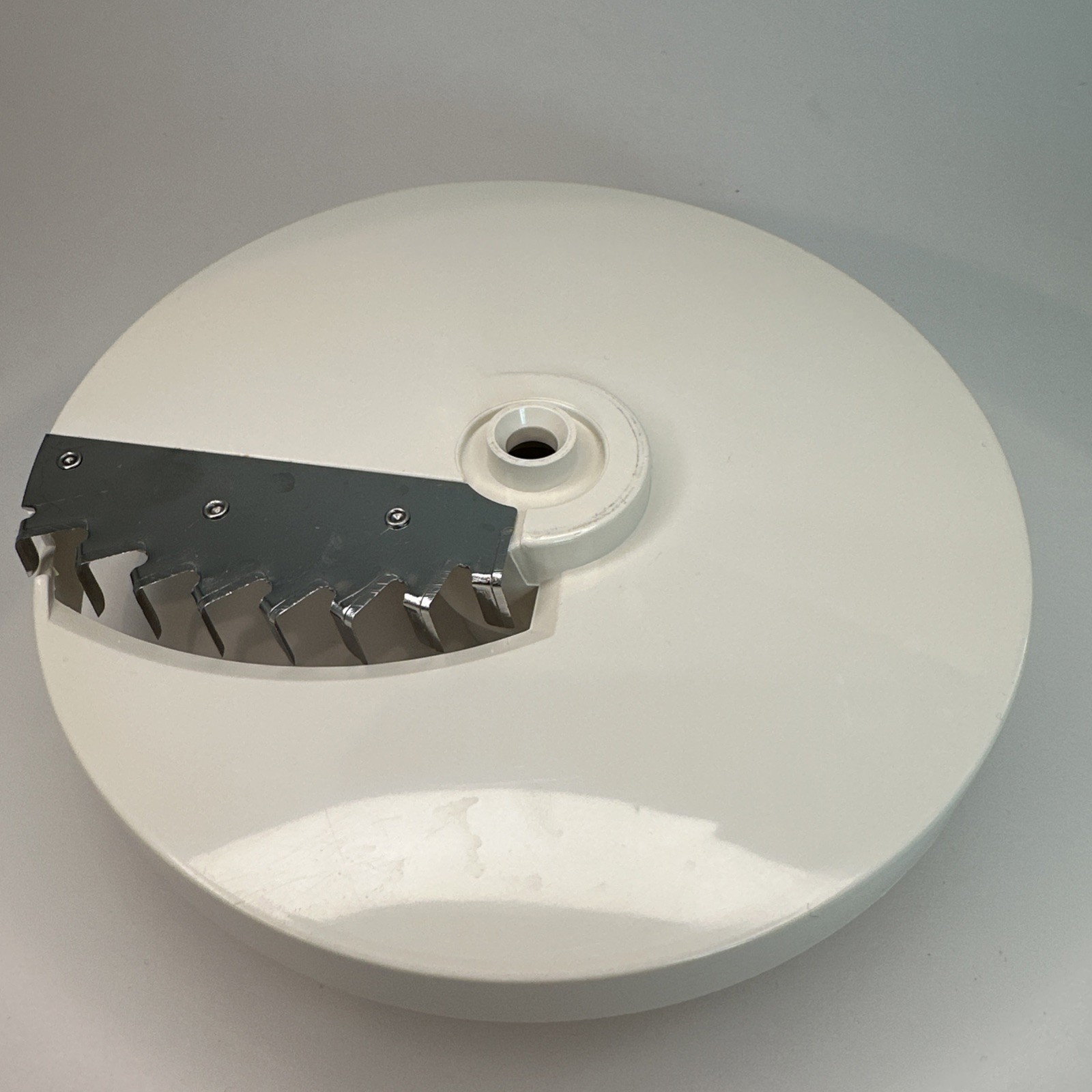 Oster Regency Kitchen Center Shredder Disc 937-85 Replacement Part OEM Genuine