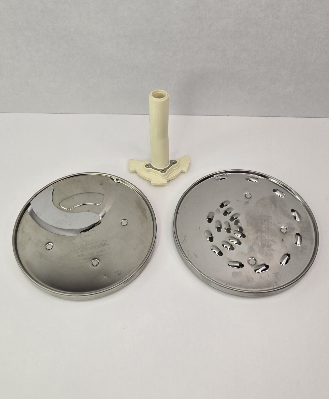 Kenmore KFP-7 Food Processor Replacement 4mm & Medium Disc Blades & Stem