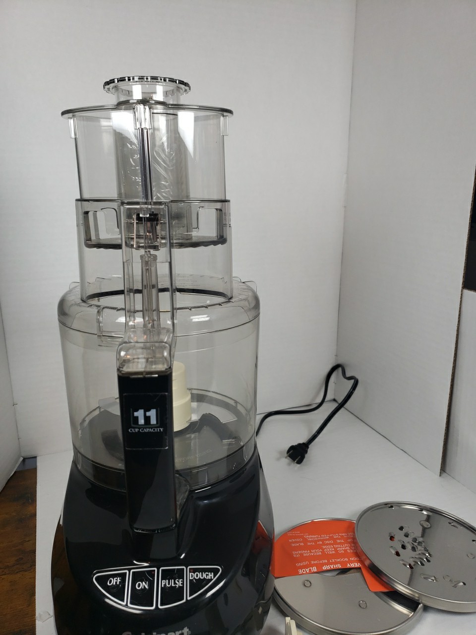Cuisinart Custom Prep 11 Plus Food Processor DLC-2011 Tested Works Black