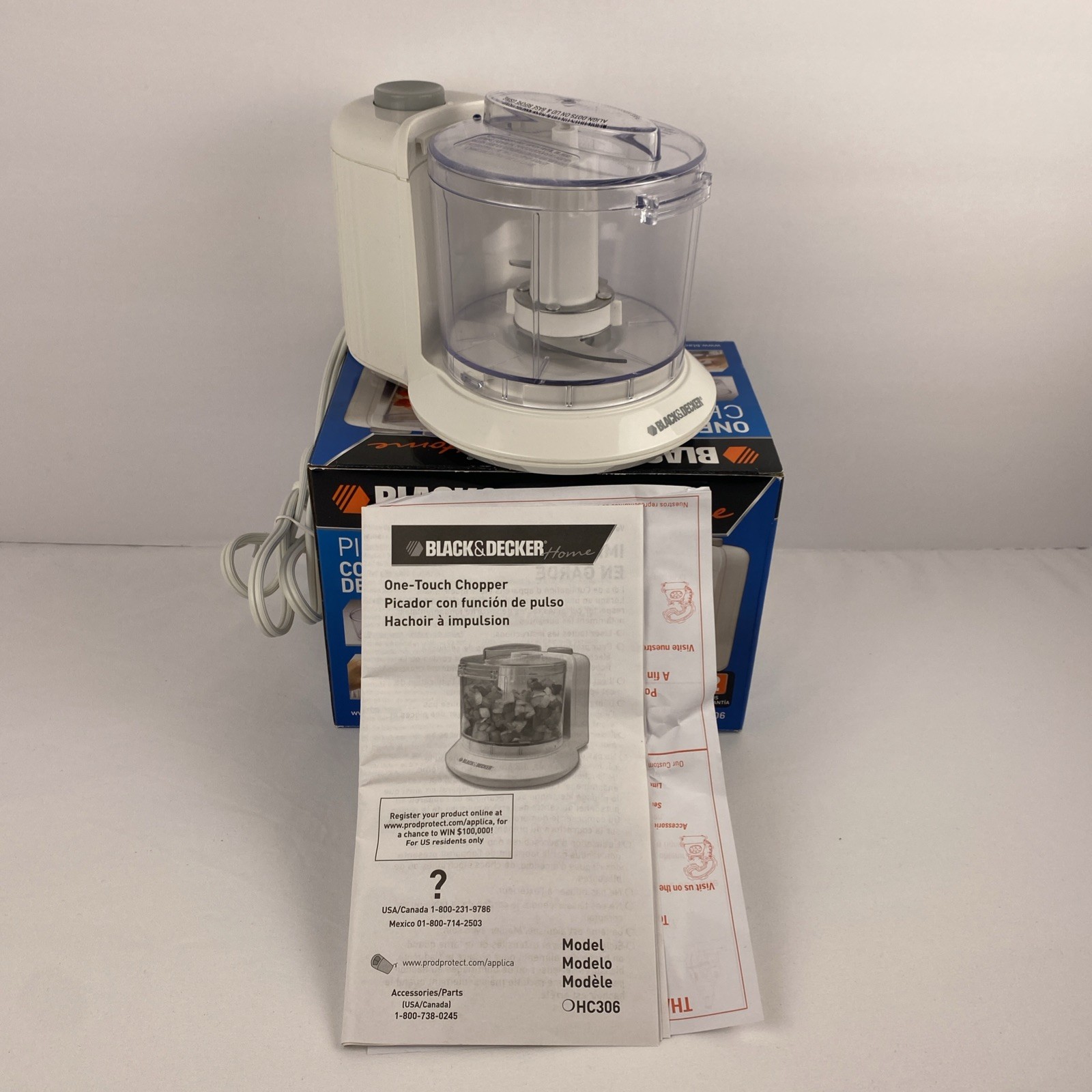 Black & Decker Home 1 1/2 Cup One Touch Electric Chopper HC306 New Open Box