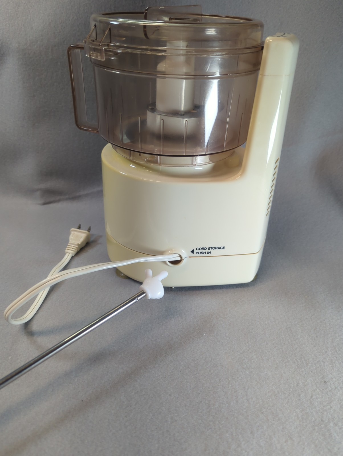 Vintage Hamilton Beach Emmie Compact Food Processor Model 544