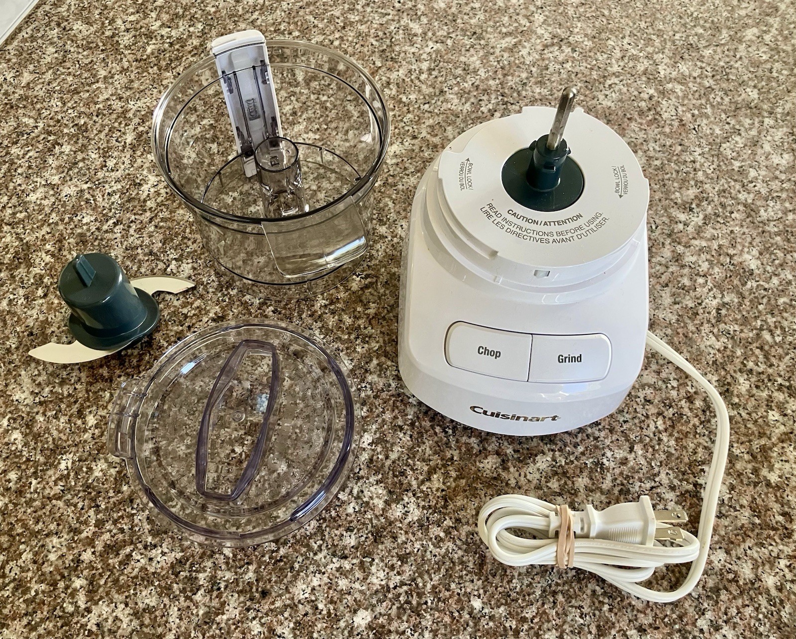 CUISINART 3-CUP MINI CHOPPER, CCH-3 – WHITE