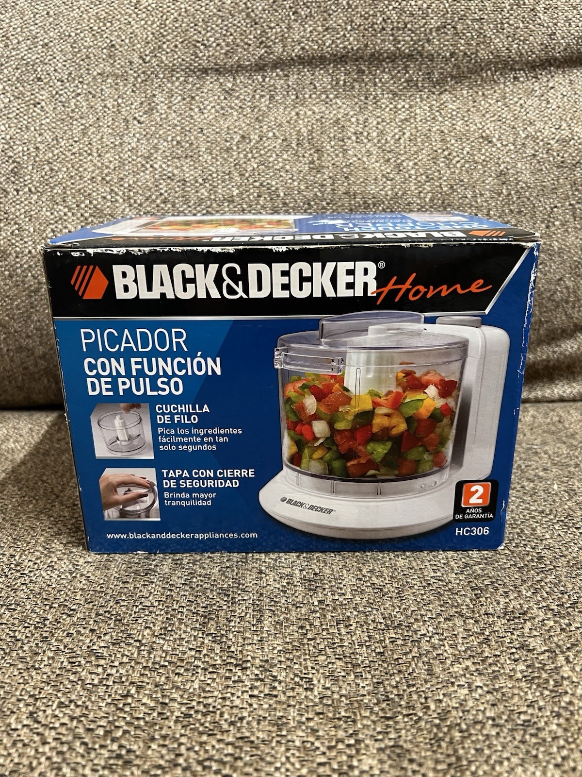 BLACK & DECKER Home ONE-TOUCH FOOD CHOPPER HC306 NEW OPEN BOX NEVER USED