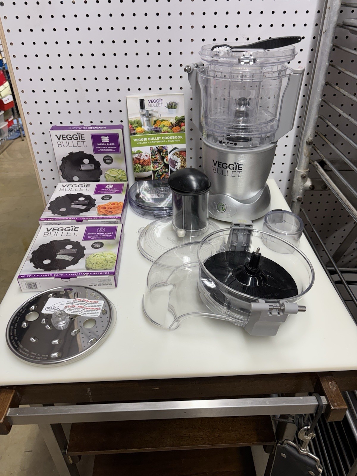 Veggie Bullet Food Processor 3 Functions: Slice, Shred, Spiralize