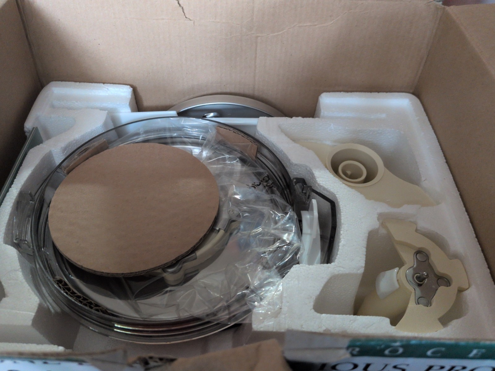 Cuisinart Food Processor Pro Custom 11 & Blades DLC-8S White New Open Box