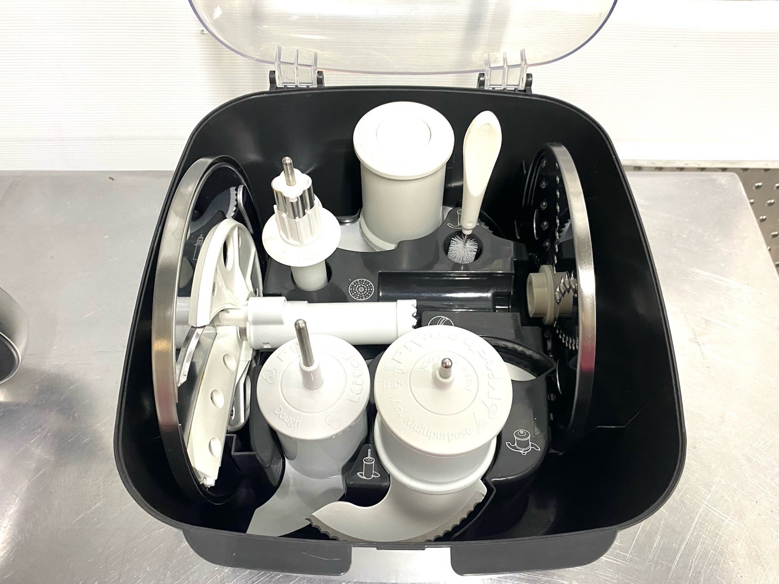 KitchenAid 14-Cup Food Processor Kit Contour Silver KFP1466CU