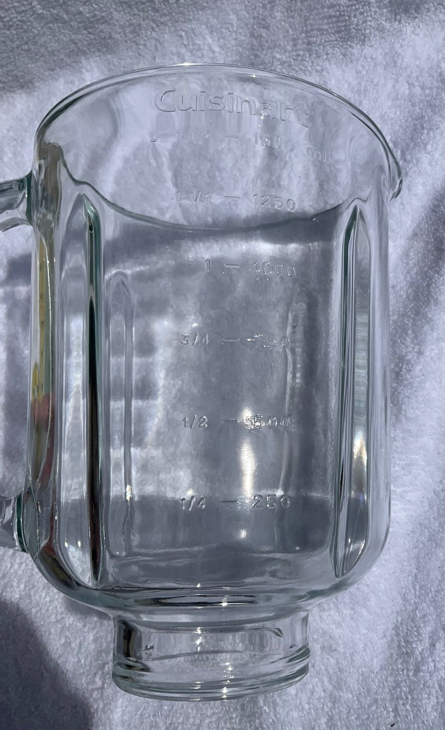 Cuisinart Glass Jar Pitcher 48-oz 6-cup Blender