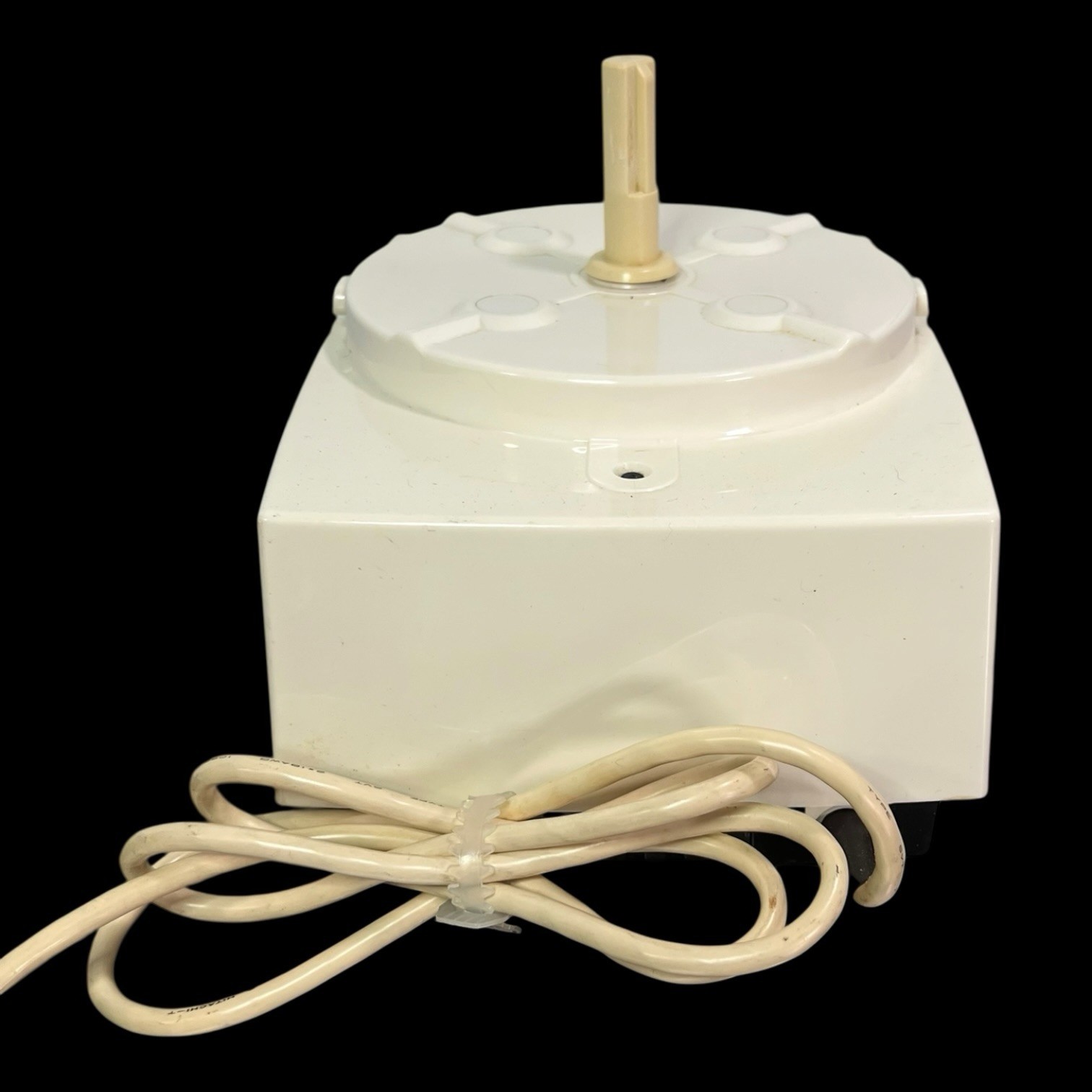 Cuisinart DLC-8 Plus Food Processor BASE MOTOR ONLY, Tested. Made In Japan