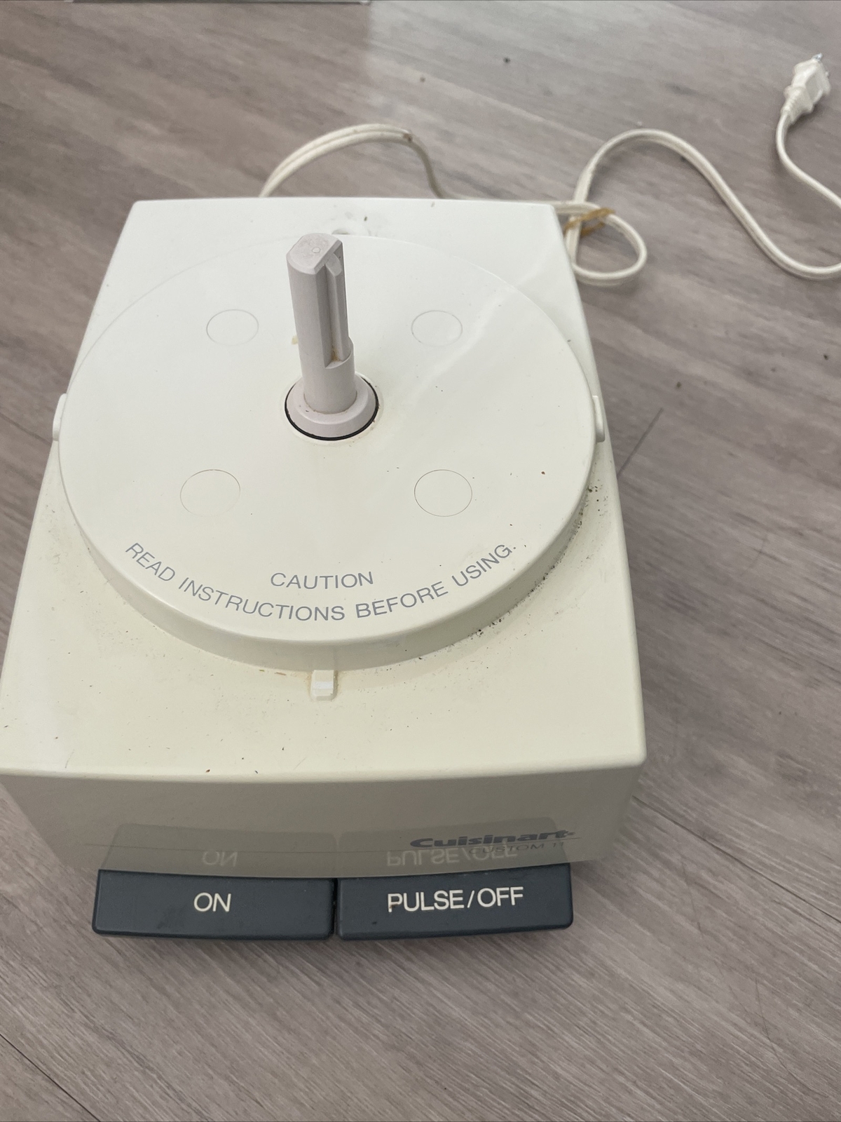 Cuisinart DLC-8M Custom 11 Food Processor Japan Main Base Only TESTED WORKING