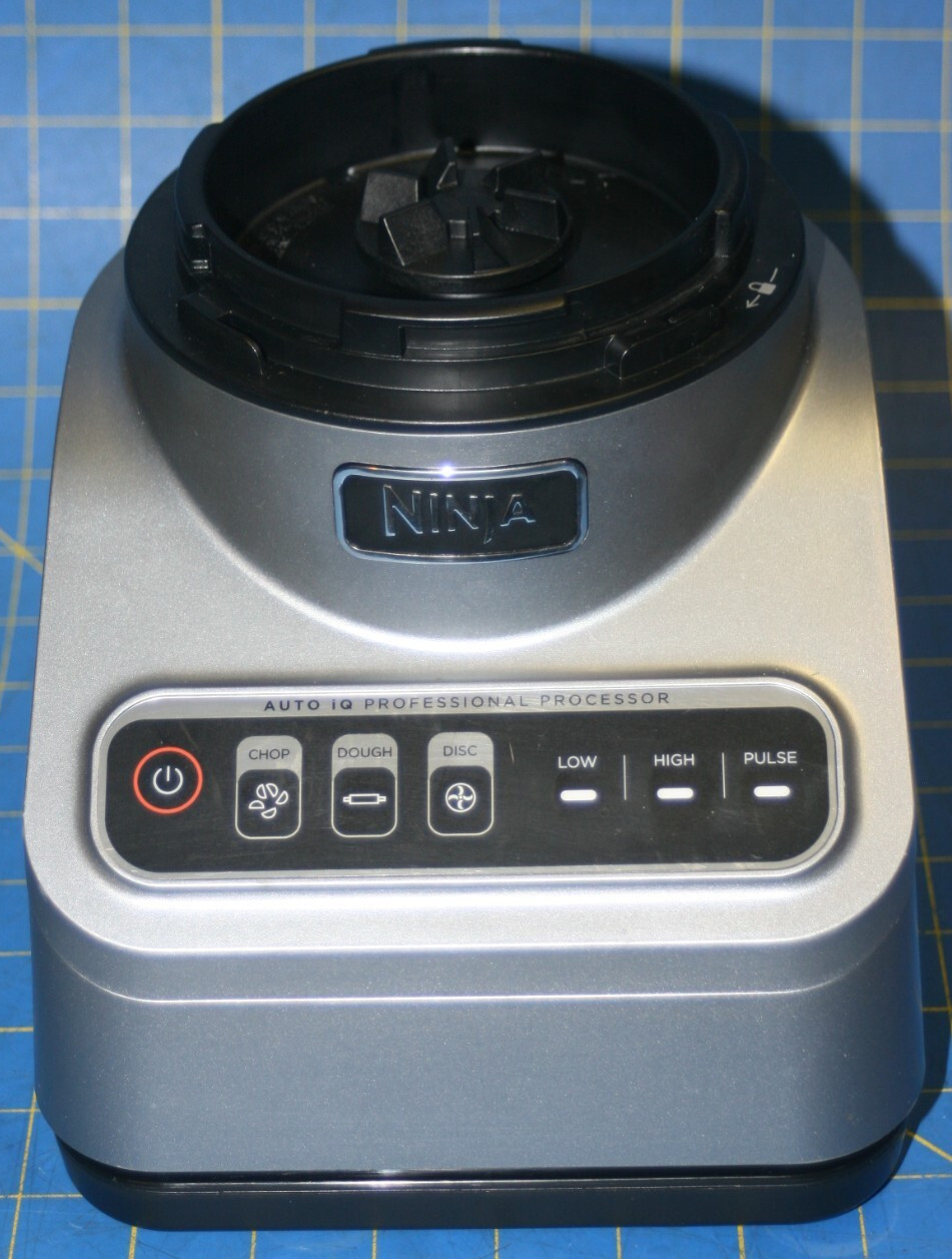 Ninja BN600 Professional Food Processor Auto-iQ – Motor Base Unit Only