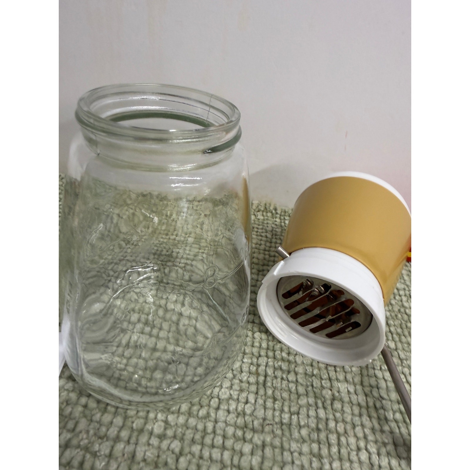Vintage Federal Housewares Nut Grinder MCM Yellow Glass Jar Hand Crank