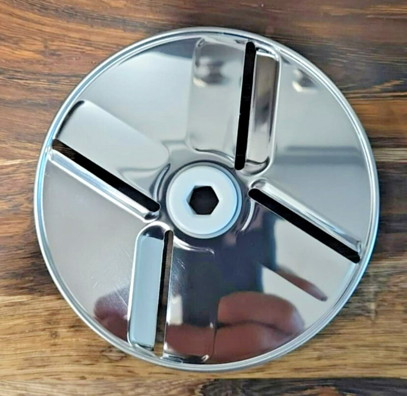 Wolfgang Puck BFPR0015 Food Processor 5 Cup w/ Blades Chopper Slicer NWOB