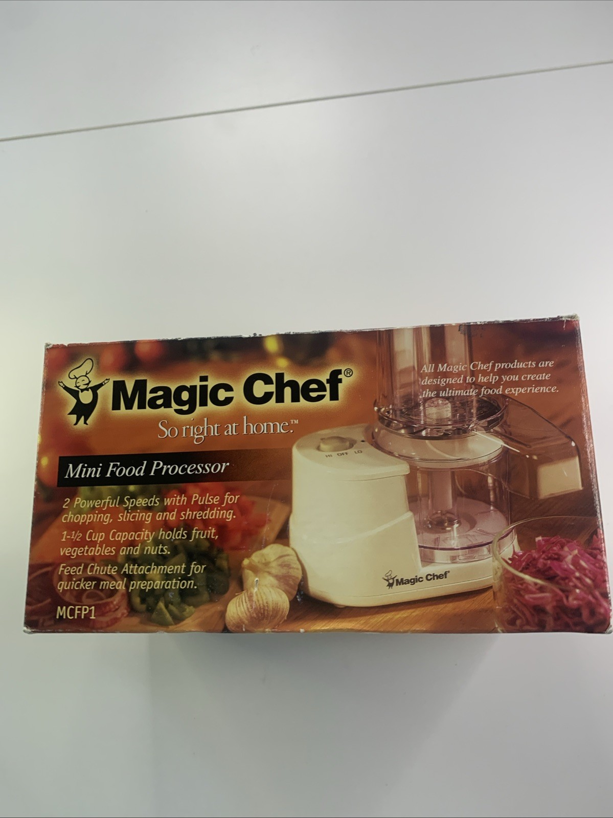 Magic Chef Mini Food Processor 2 Speeds Pulse MCFP1 1.5 Cup Capacity