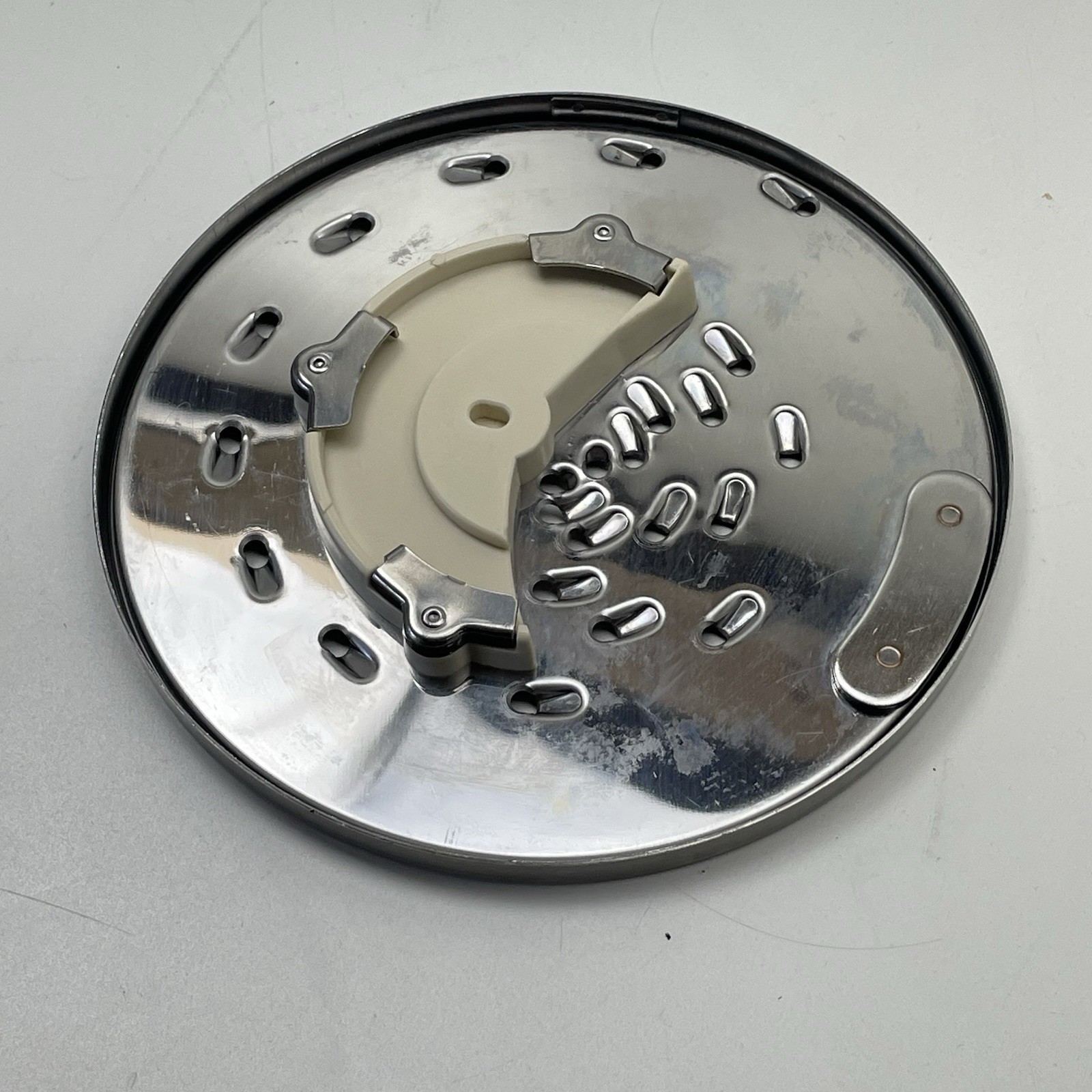 Cuisinart DLC-337 Medium Food Processor Replacement Disc Blade Made in Japan