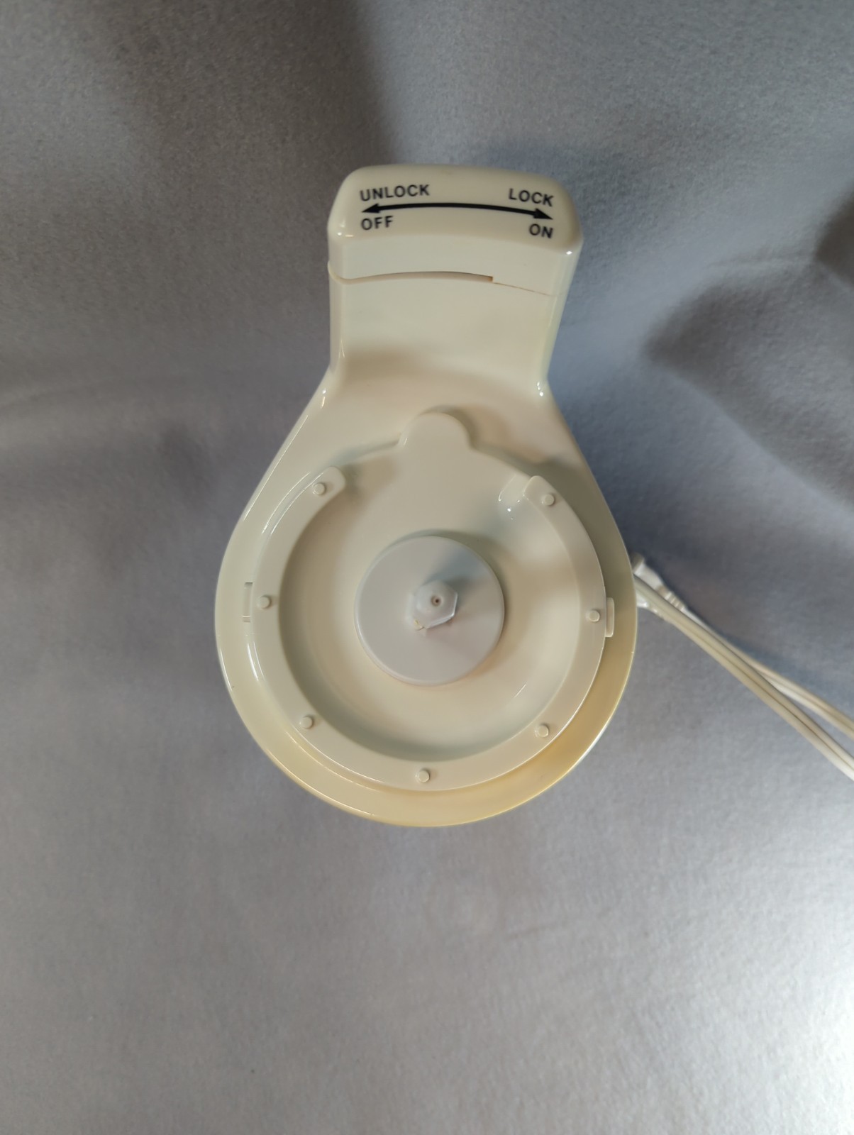 Vintage Hamilton Beach Emmie Compact Food Processor Model 544