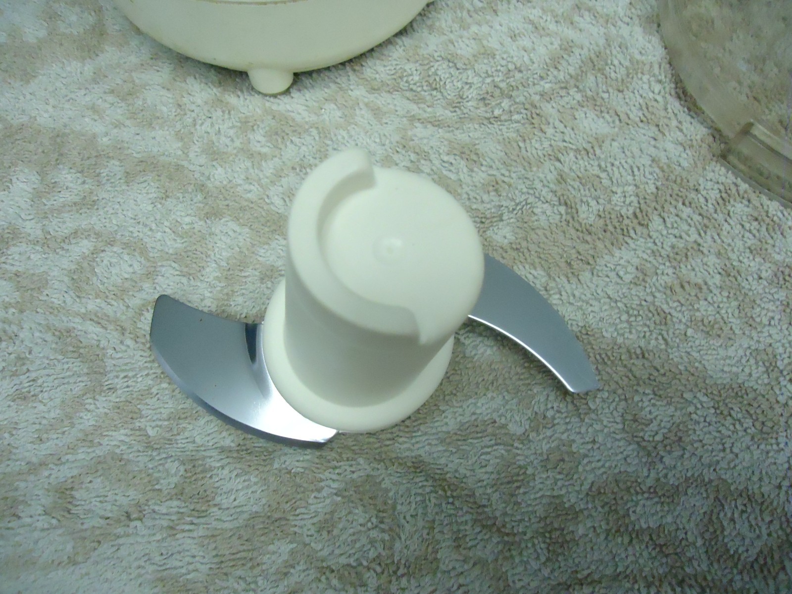 SUNBEAM OSKAR PLUS COMPACT ELECTRIC FOOD CHOPPER 14141 MADE IN FRANCE (g)