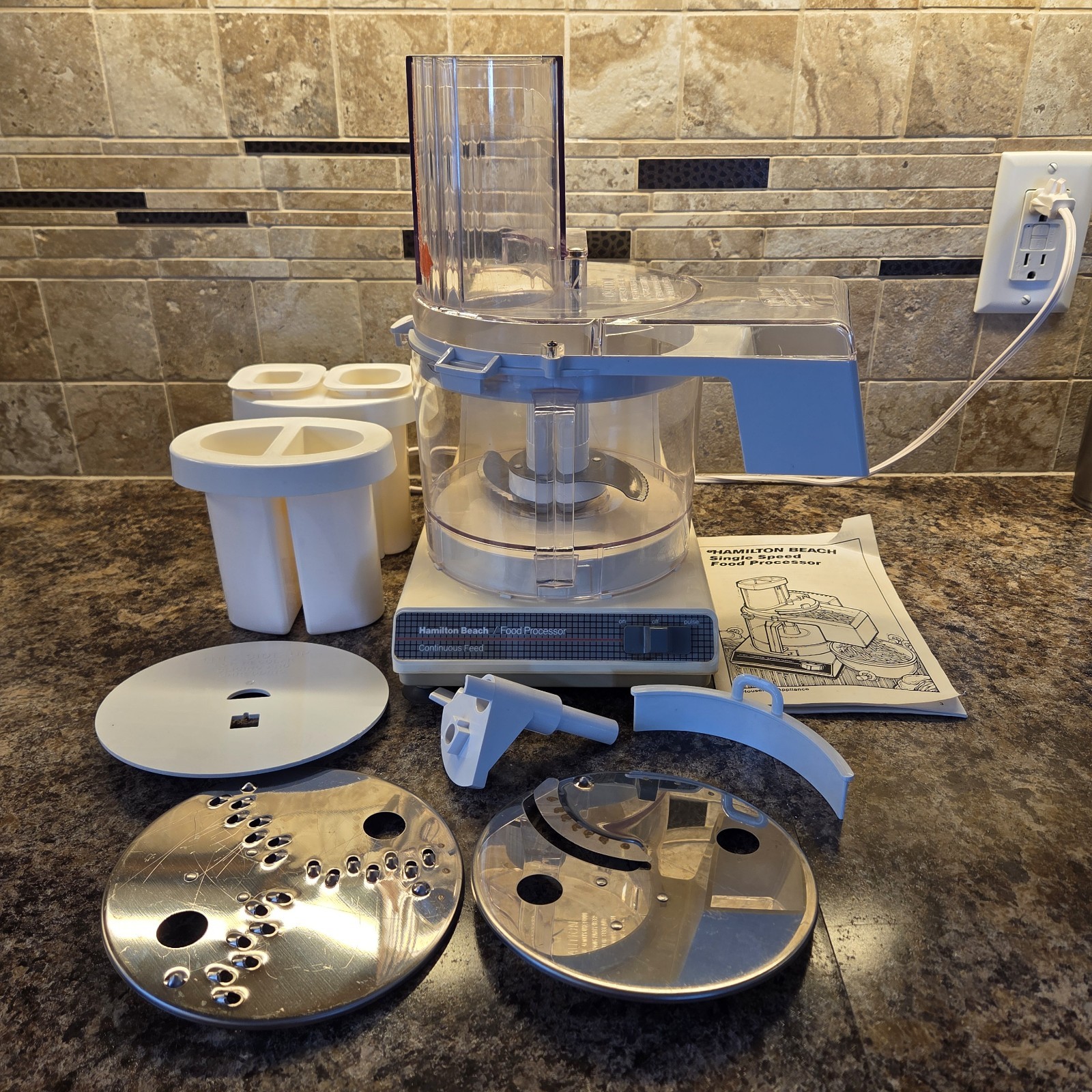 Hamilton Beach Electric Single Speed Food Processor Model 718-1 with All Parts