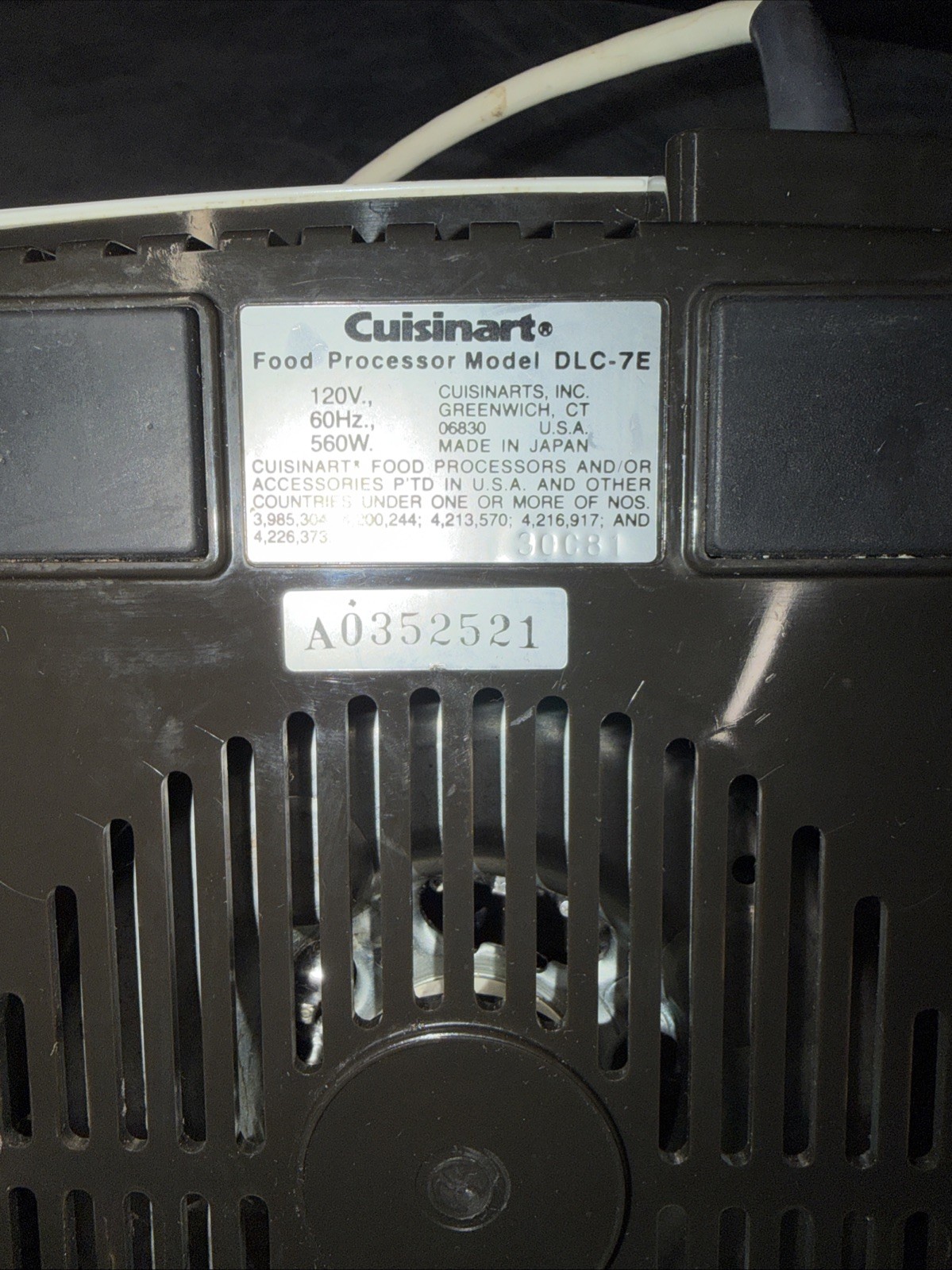Cuisinart DLC-7E Food Processor Motor Base Only Great Condition