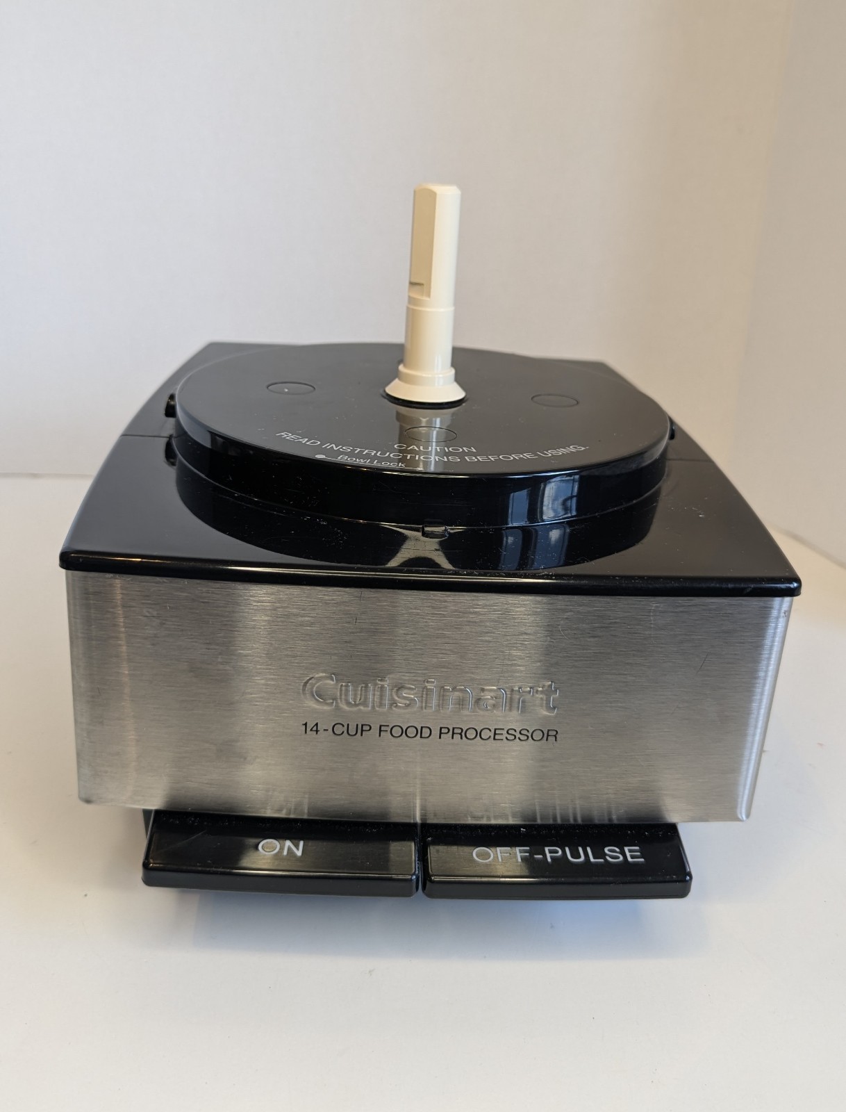 Cuisinart Custom 14 Cup Food Processor DFP-14BCN Black Stainless Motor Base Only