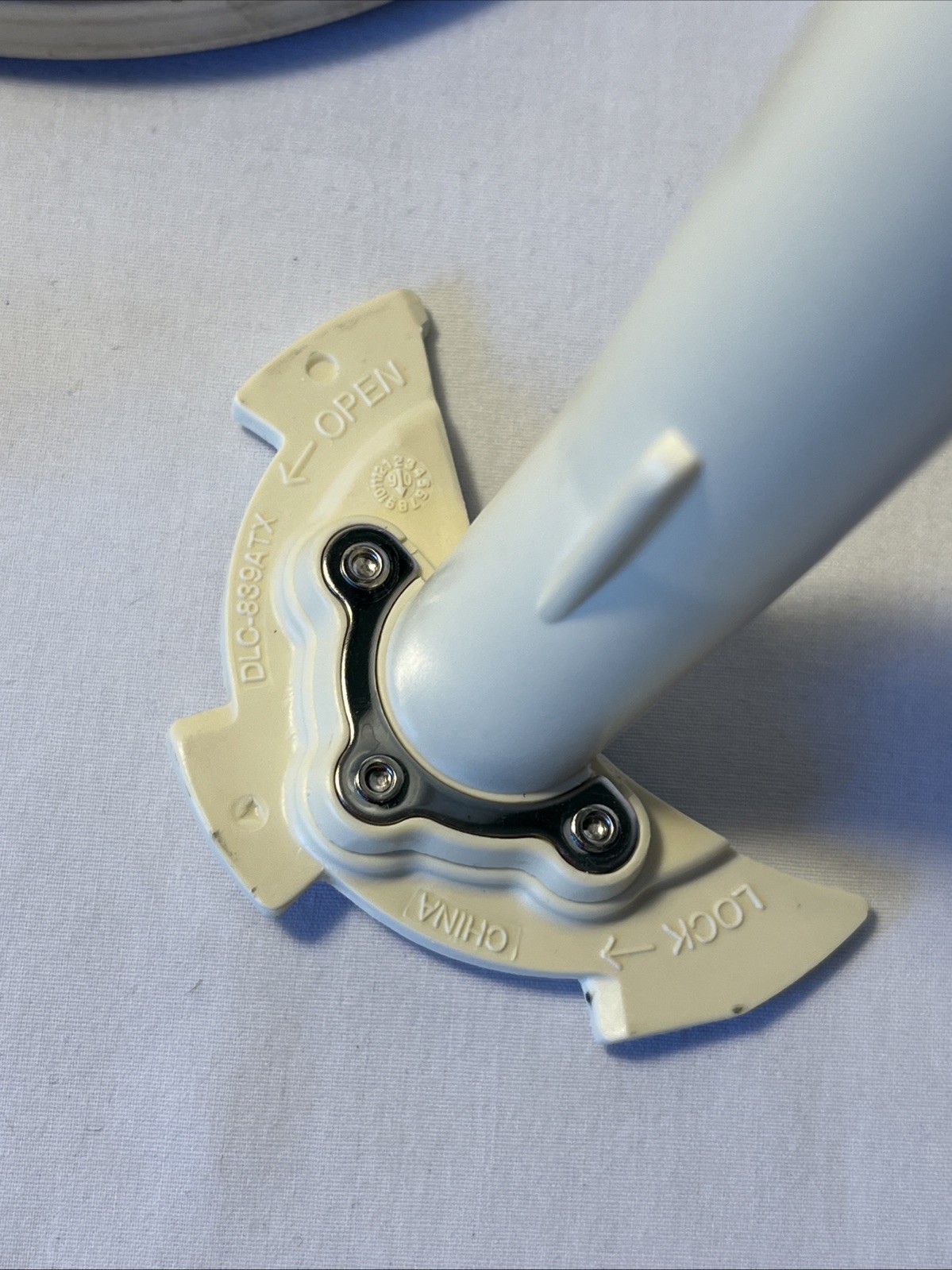 Cuisinart 5 Replacement Part Blades Holder Stem 11 Cup Food Processor DLC-8 Plus