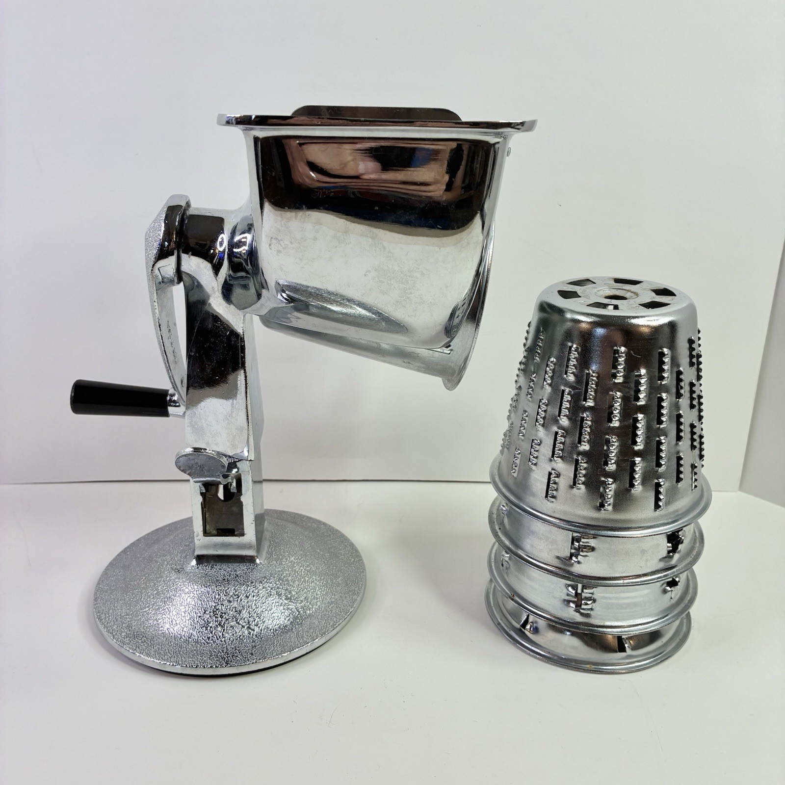 Vintage Manual Food Processor + 5 Blades Unbranded Made In USA Suction Cup *READ