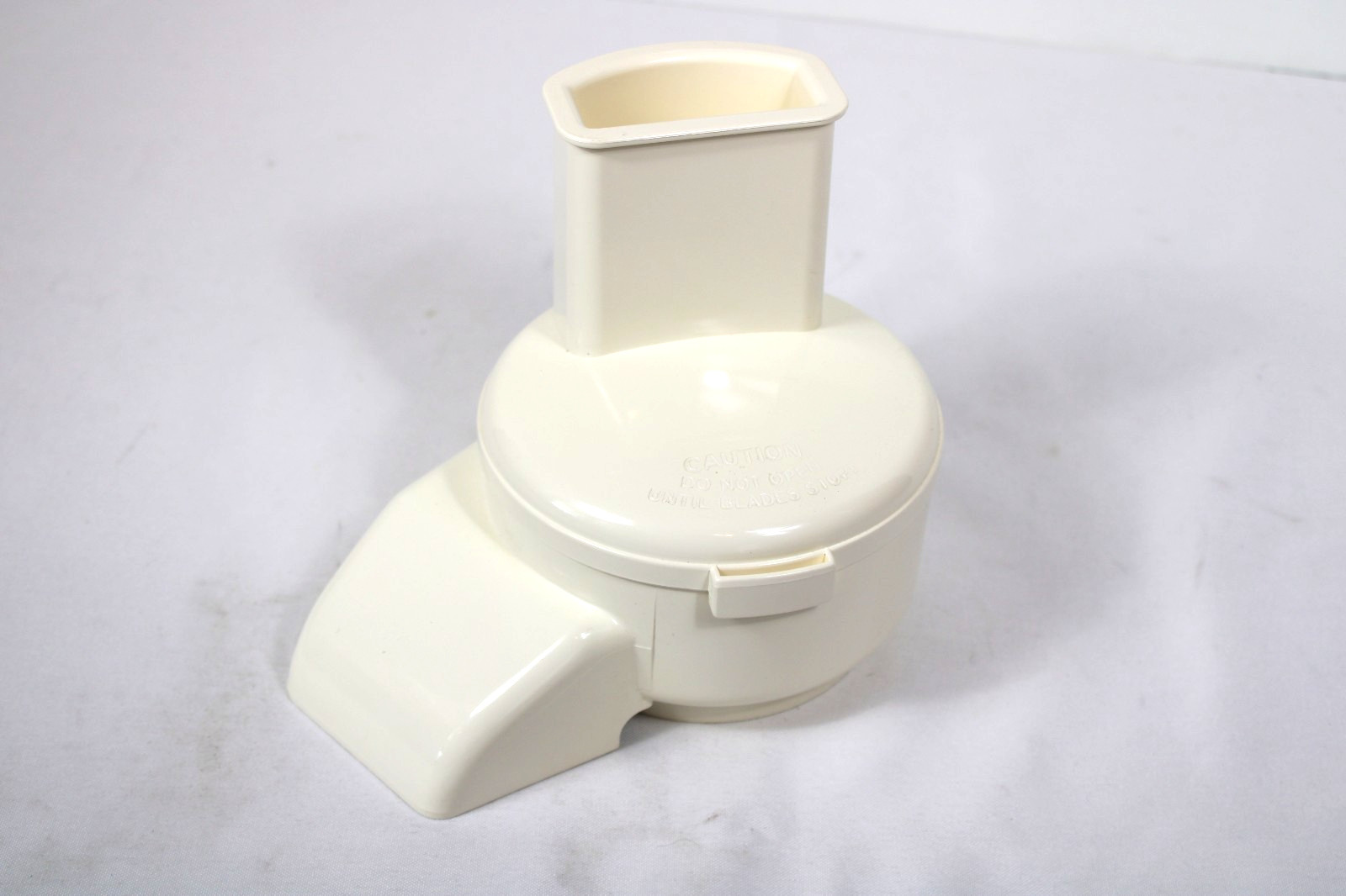 Sunbeam Oskar 14081 Food Processor Attachments Shredder Slicer Bowl Lid Pusher