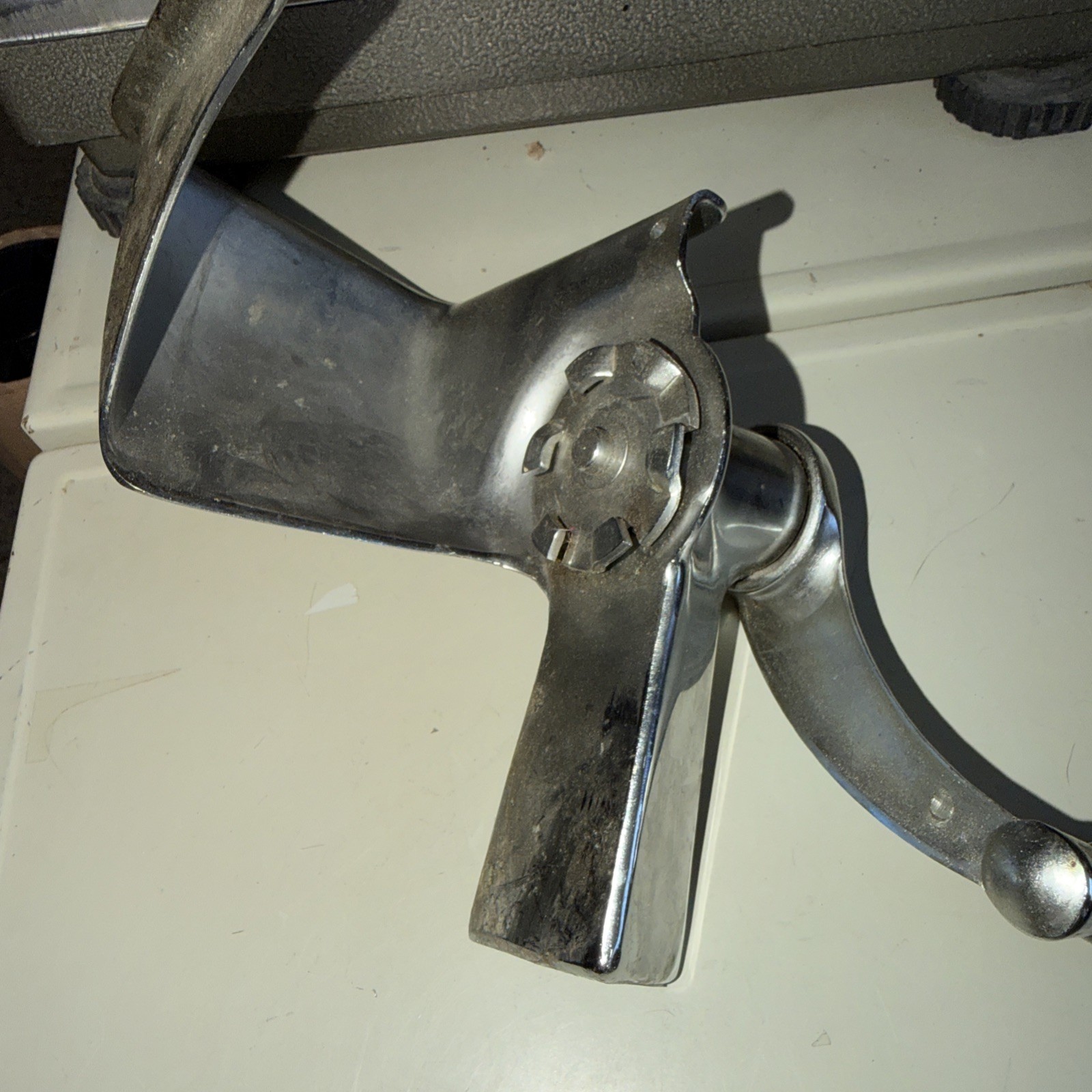 Vintage Saladmaster Kitchen Food Processor Replacement Part Hopper Crank