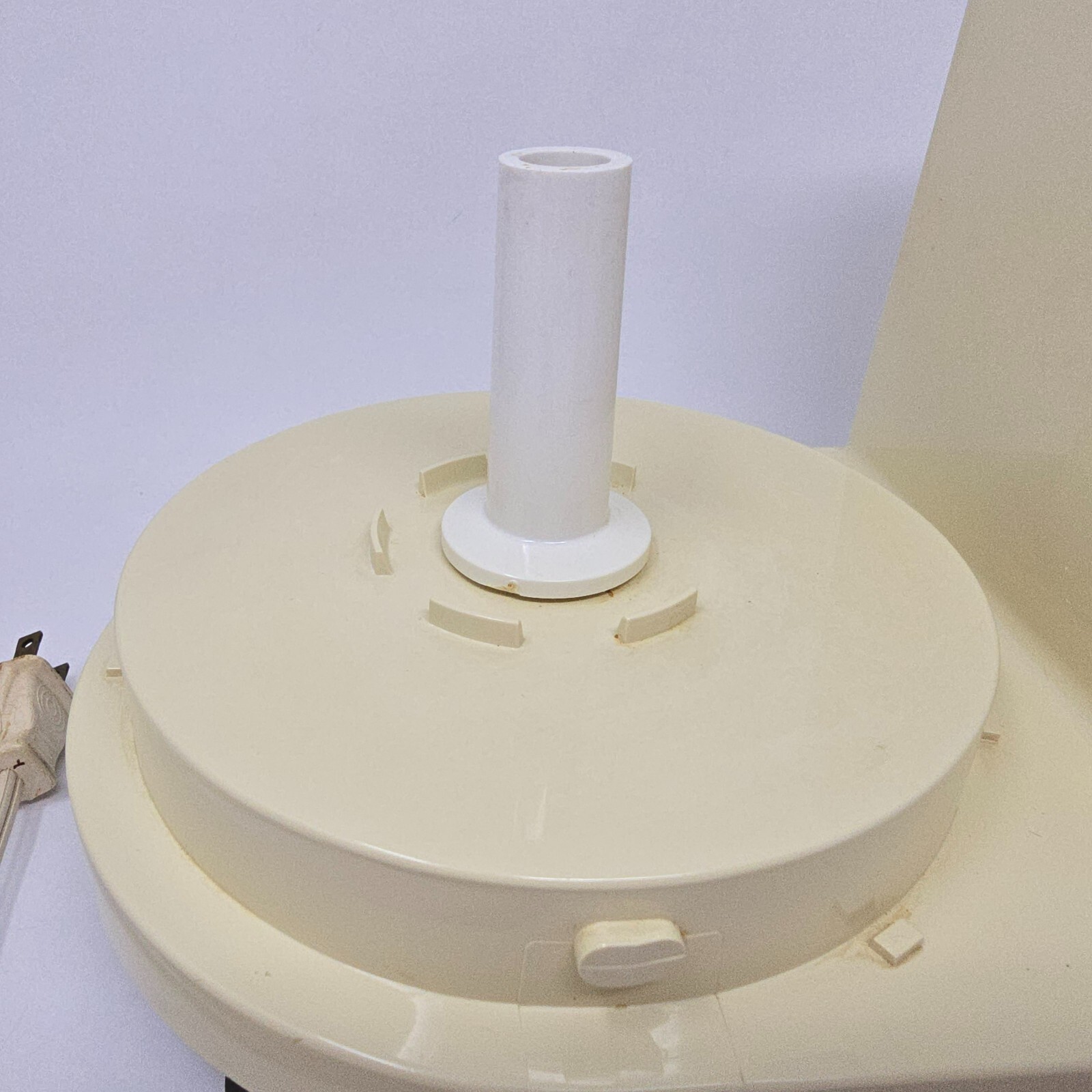 Hamilton Beach Scovill Dual-Speed Food Processor 702-3 Base Only Replacement