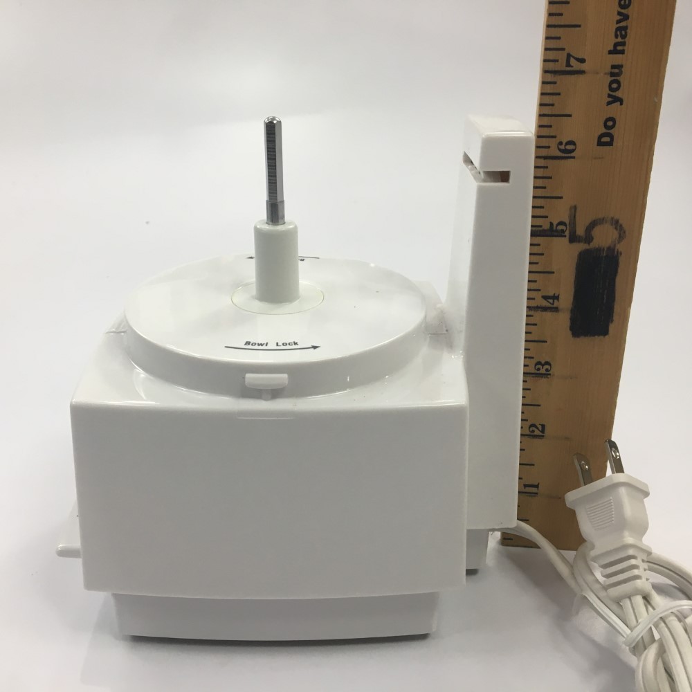 CUISINART MINI-PREP PROCESSOR WHITE Model DLC-1TX BASE ONLY TESTED