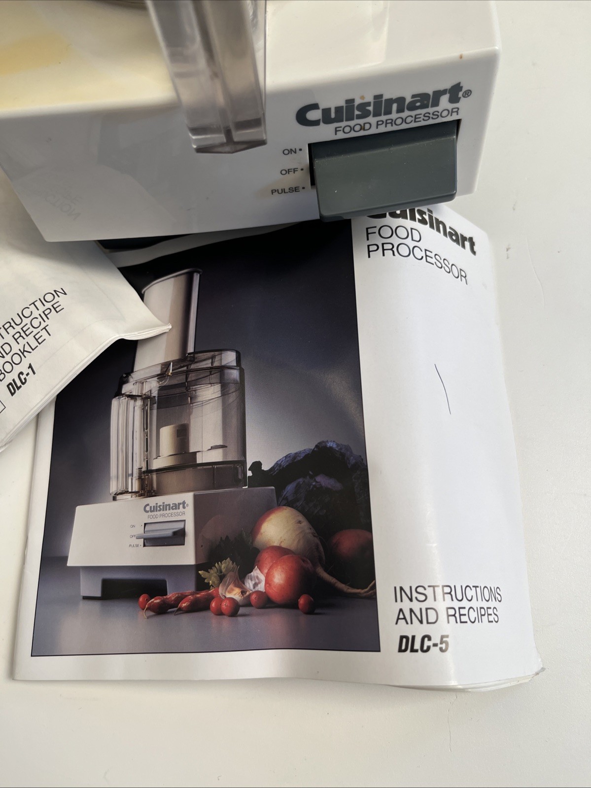 Cuisinart DLC-5 TX Food Processor 7 Cup w/Manual & Blade Unused PLEASE READ