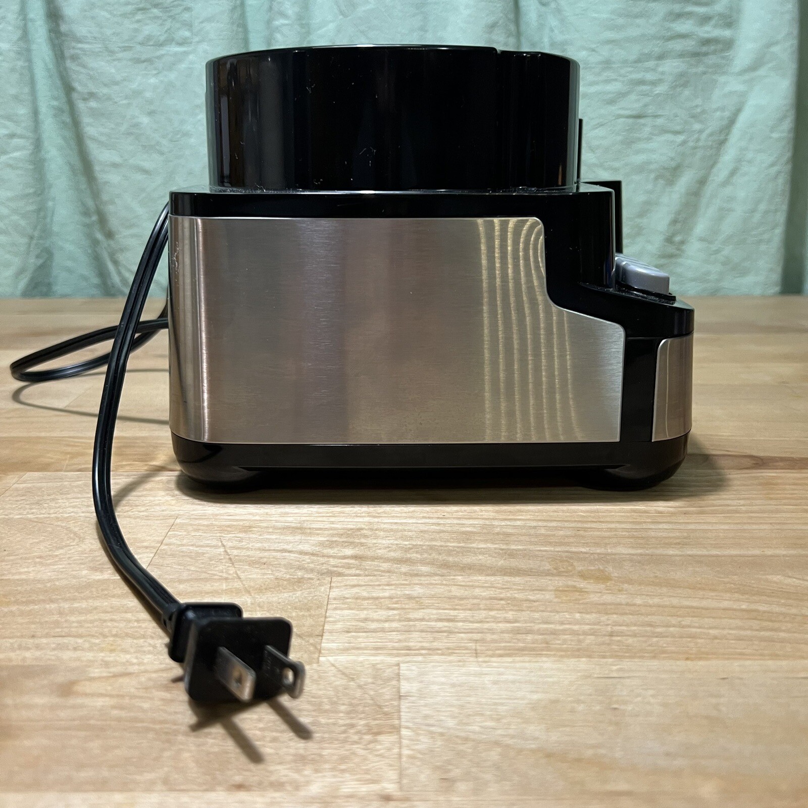 Hamilton Beach Food Processor Model 70725A BASE ONLY (Tested)
