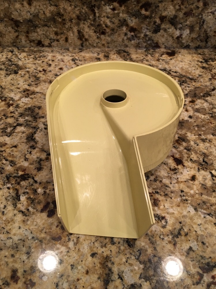 OSTER FOOD CRAFTER 341-04A REPLACEMENT PART BOWL WITH CHUTE SALAD MAKER SLICER