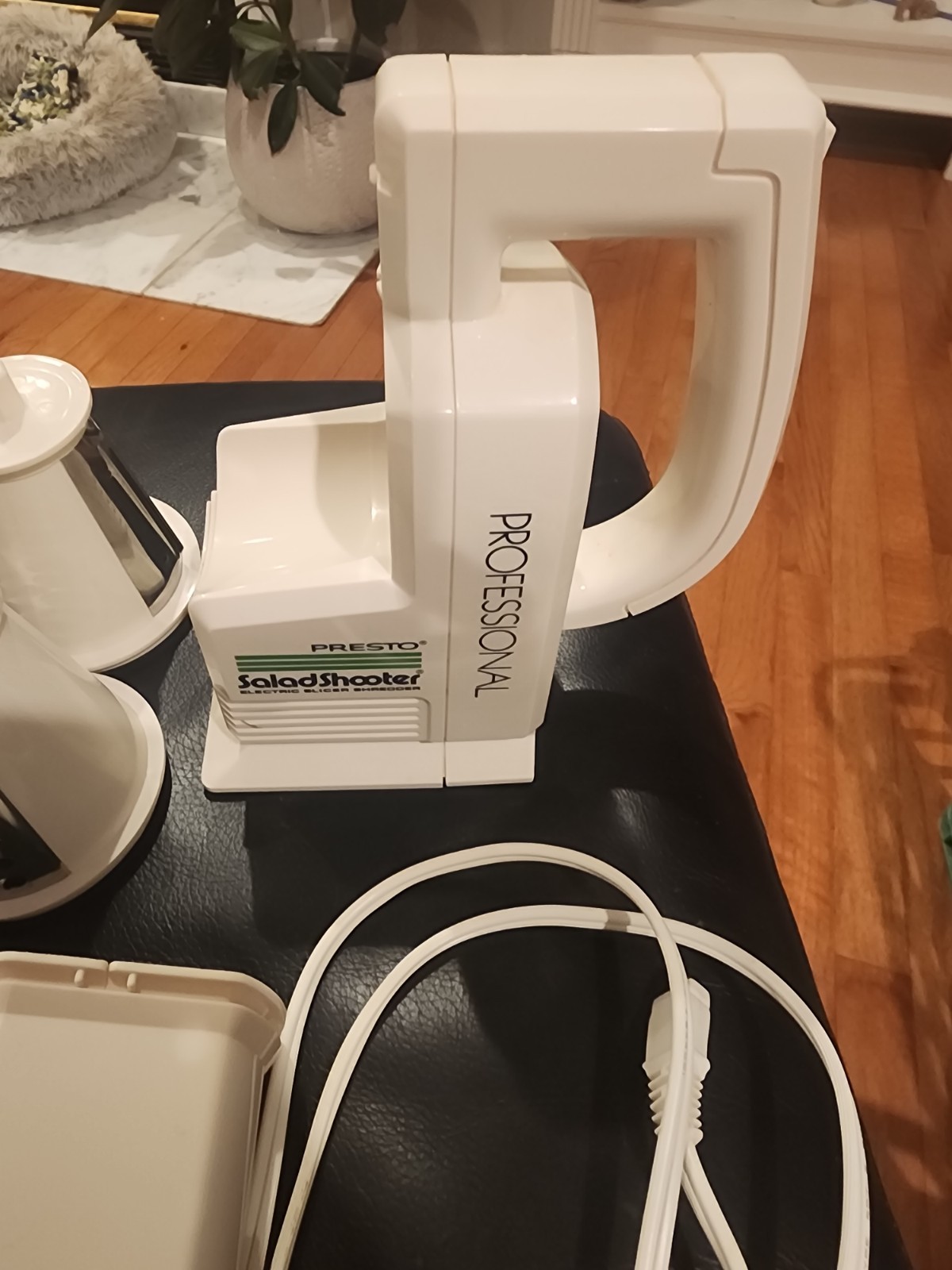 Presto Professional Salad Shooter Electric Slicer Shredder- With Box