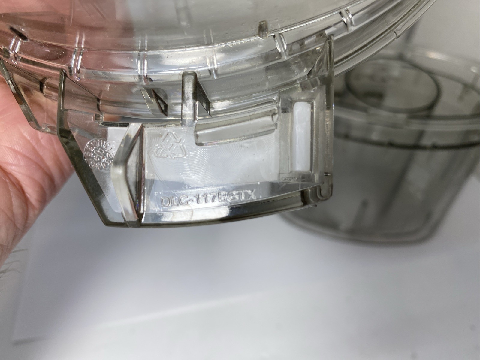 Cuisinart Pro Classic DLC-10S TX Food Processor Chute & Pusher DLC-118BGTX