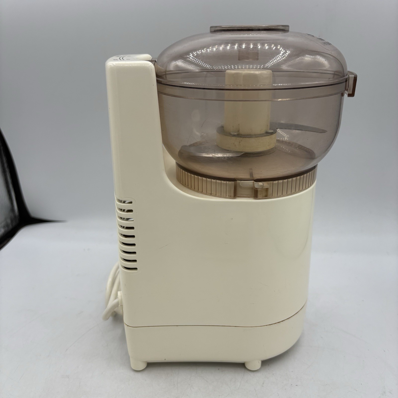 Vintage Sunbeam Food Processor Oskar 14081 Chop Shred France w Accessories