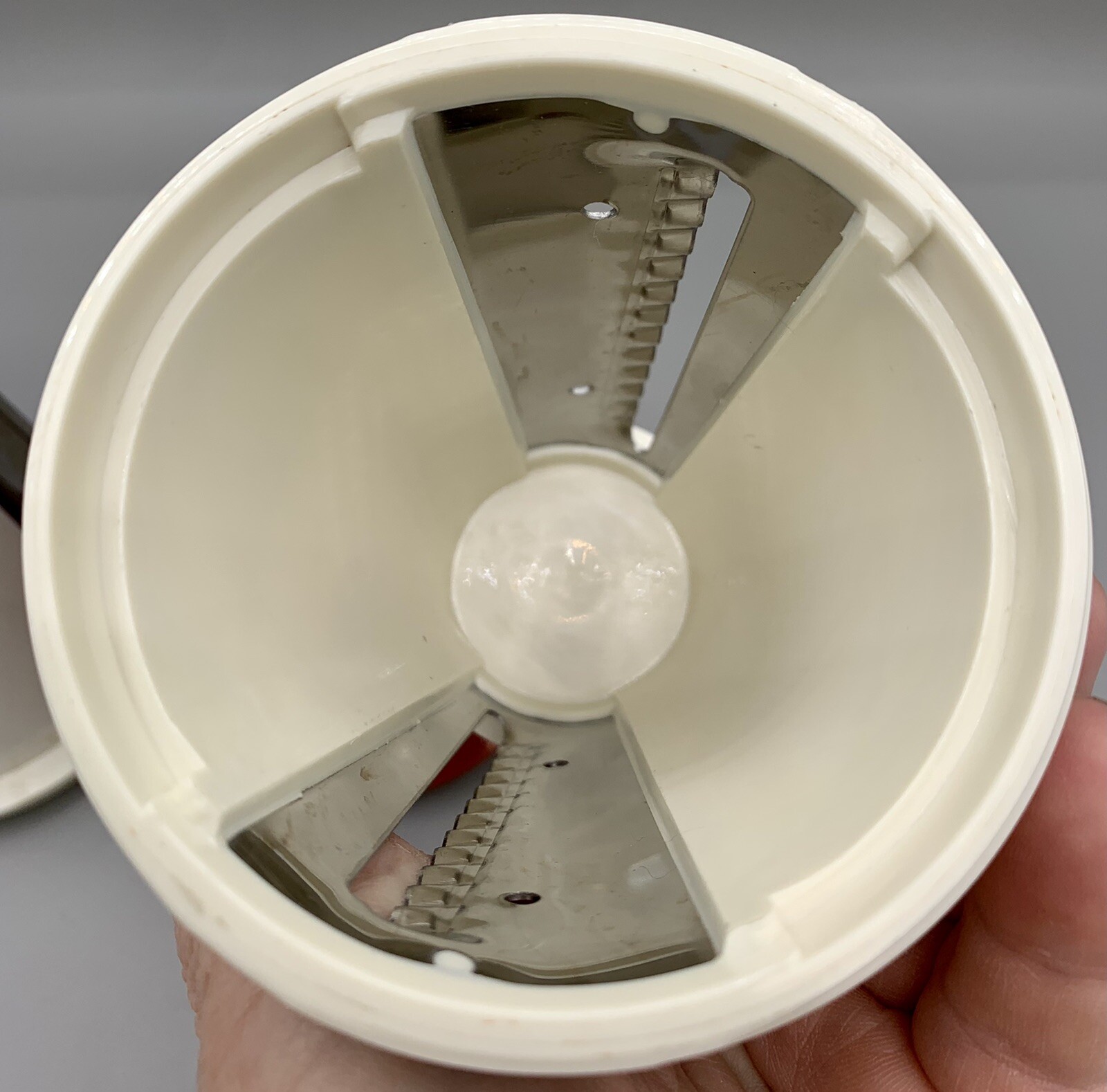 Presto Professional Salad Shooter Cone Replacements Ripple Cut Thick Slice