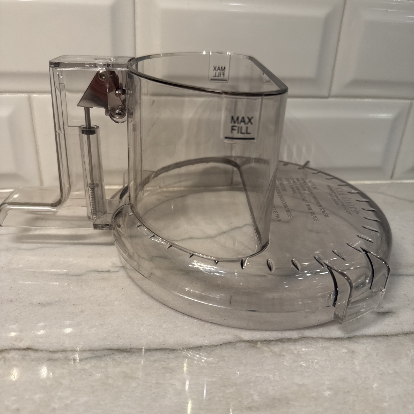 Cuisinart Custom Prep 11 Food Processor DLC-2011 Replacement Part Lid Cover Only