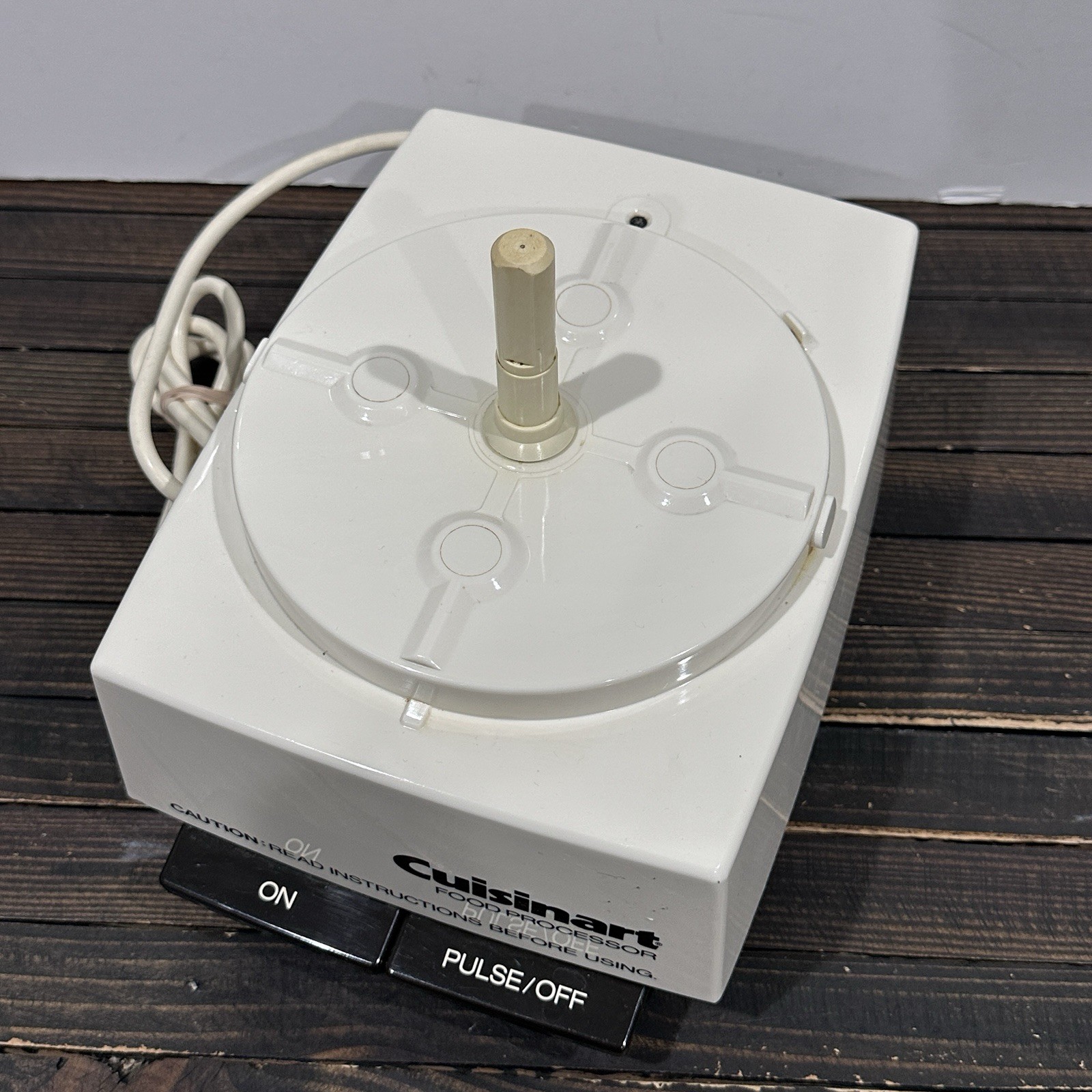 Cuisinart DLC-7E 14 Cup Food Vtg Processor Motor Power Base Only Tested