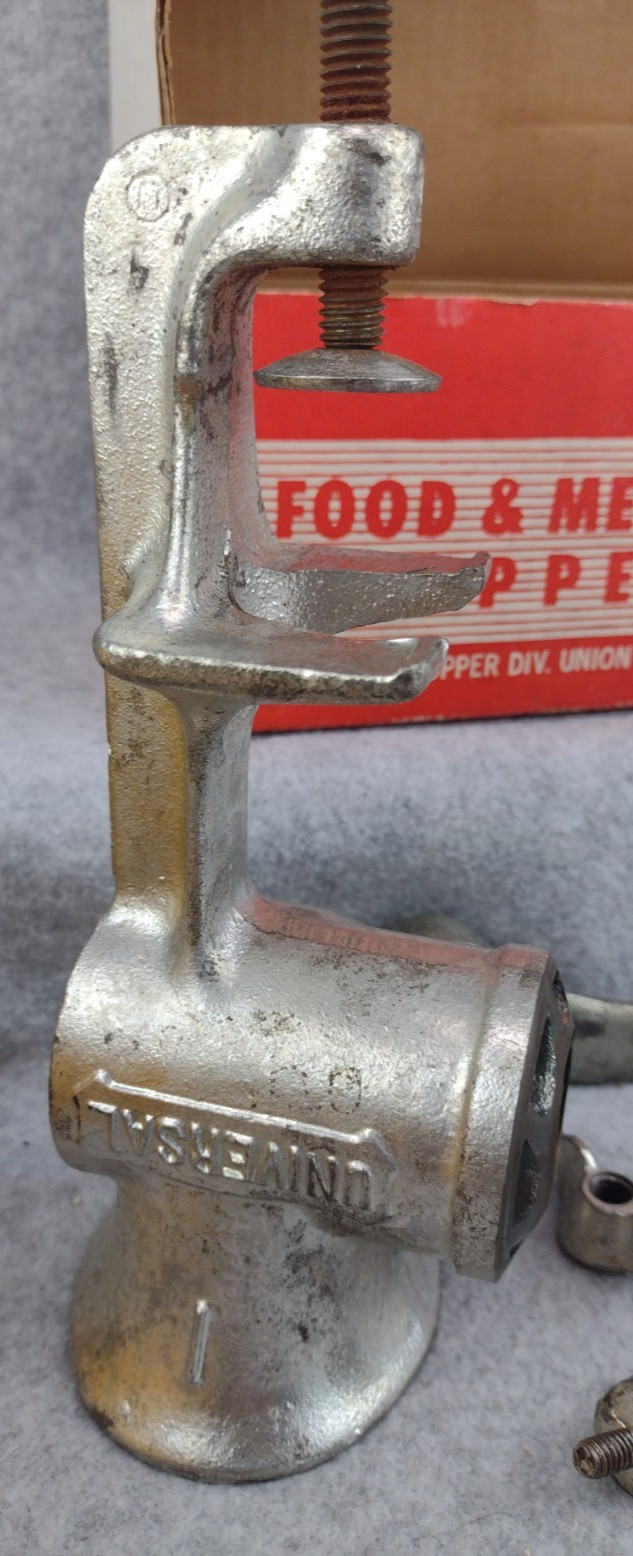 Vintage Universal Food & Meat Chopper Grinder No `1 Complete W/ Original Box