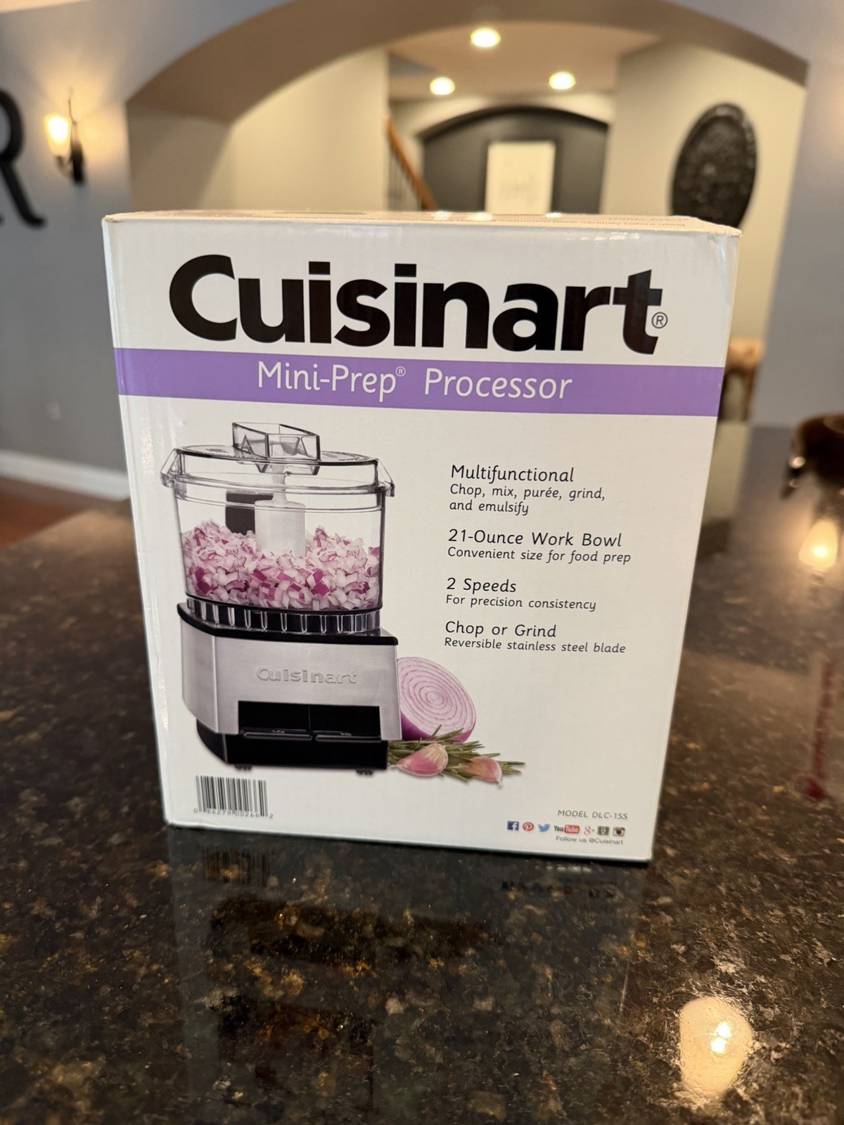 New Cuisinart Mini Prep 21oz Food Processor Model DLC-1SS New In Box Fast Ship