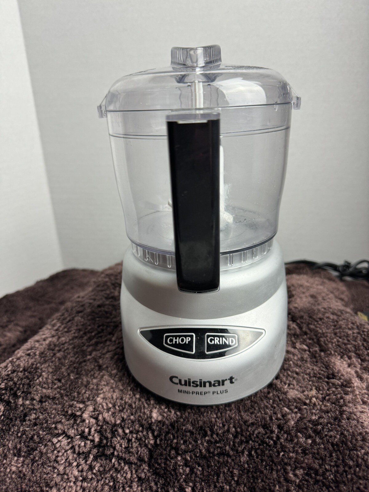 Cuisinart Mini-Prep Plus Food Processor Model DLC-2A Premier Chopper Grinder