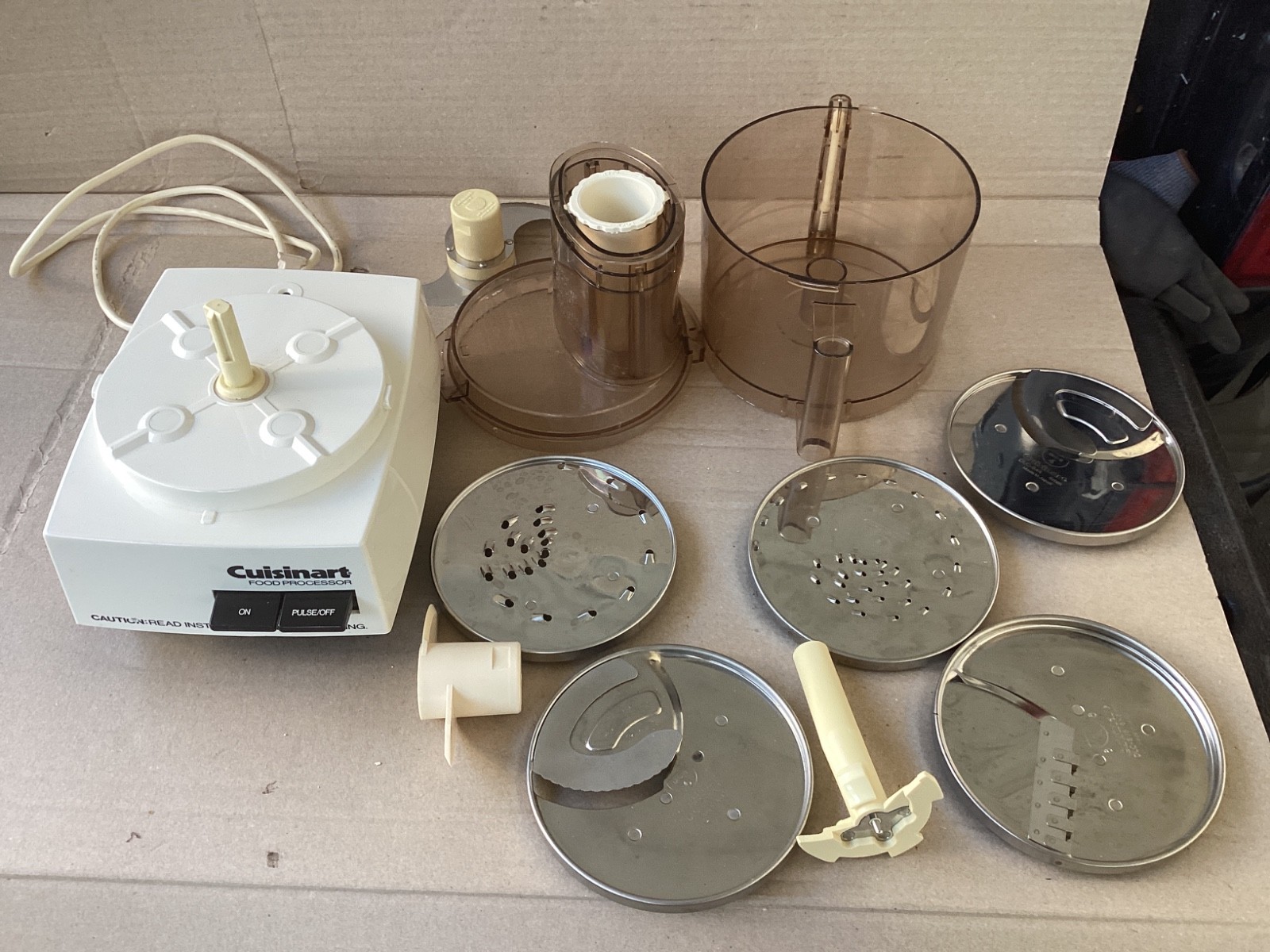 CUISINART DLC-8 Food Processor With Accessories Base Made In Japan – Working