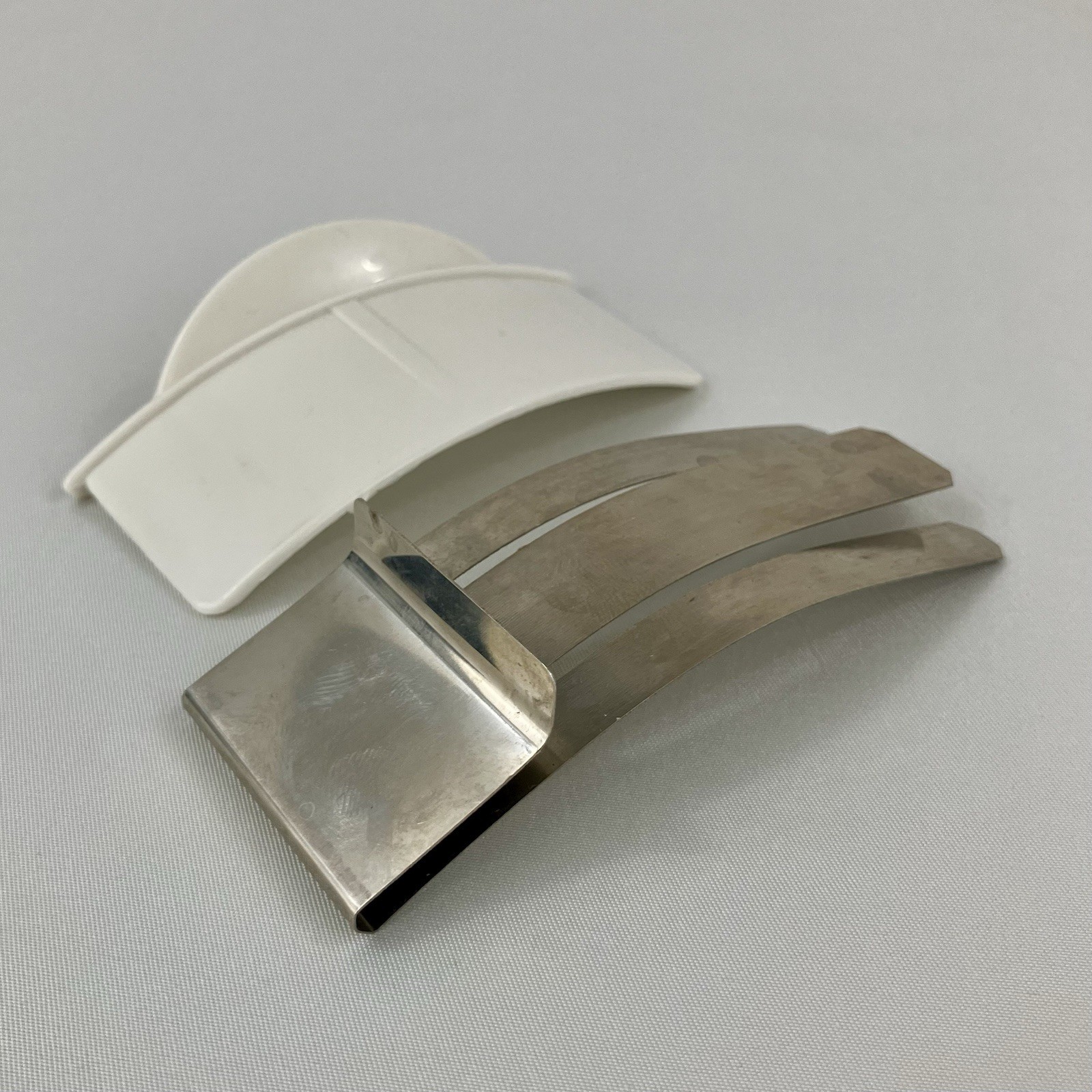 Black Decker Quick N Easy Food Processor FP1445 FLOW STOPPER FINGER Part Only