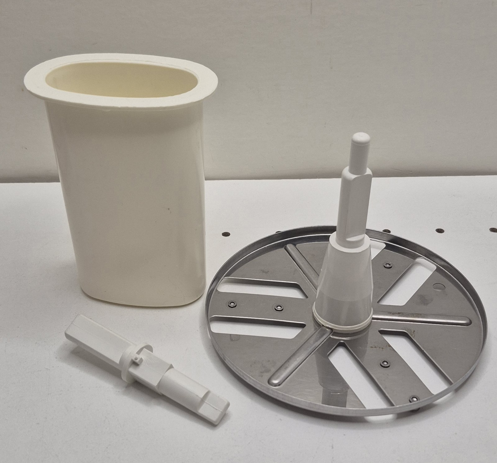 Vintage Hamilton Beach Scovill Dual Speed Food Processor Model 702-3 TESTED