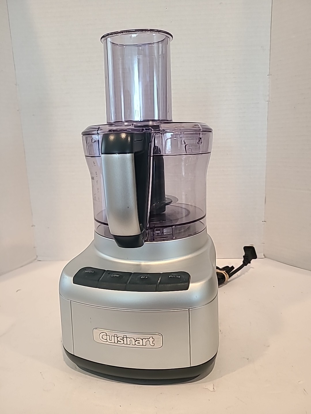 Cuisinart 8 Cup Food Processor, 350-Watt Motor, 120 V, Gunmetal, FP-8GMP1 Tested