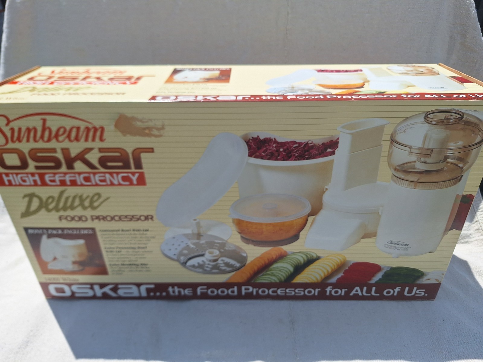 VTG 1987 Sunbeam Oskar Food Processor Deluxe High Efficiency White 14091 Bonus