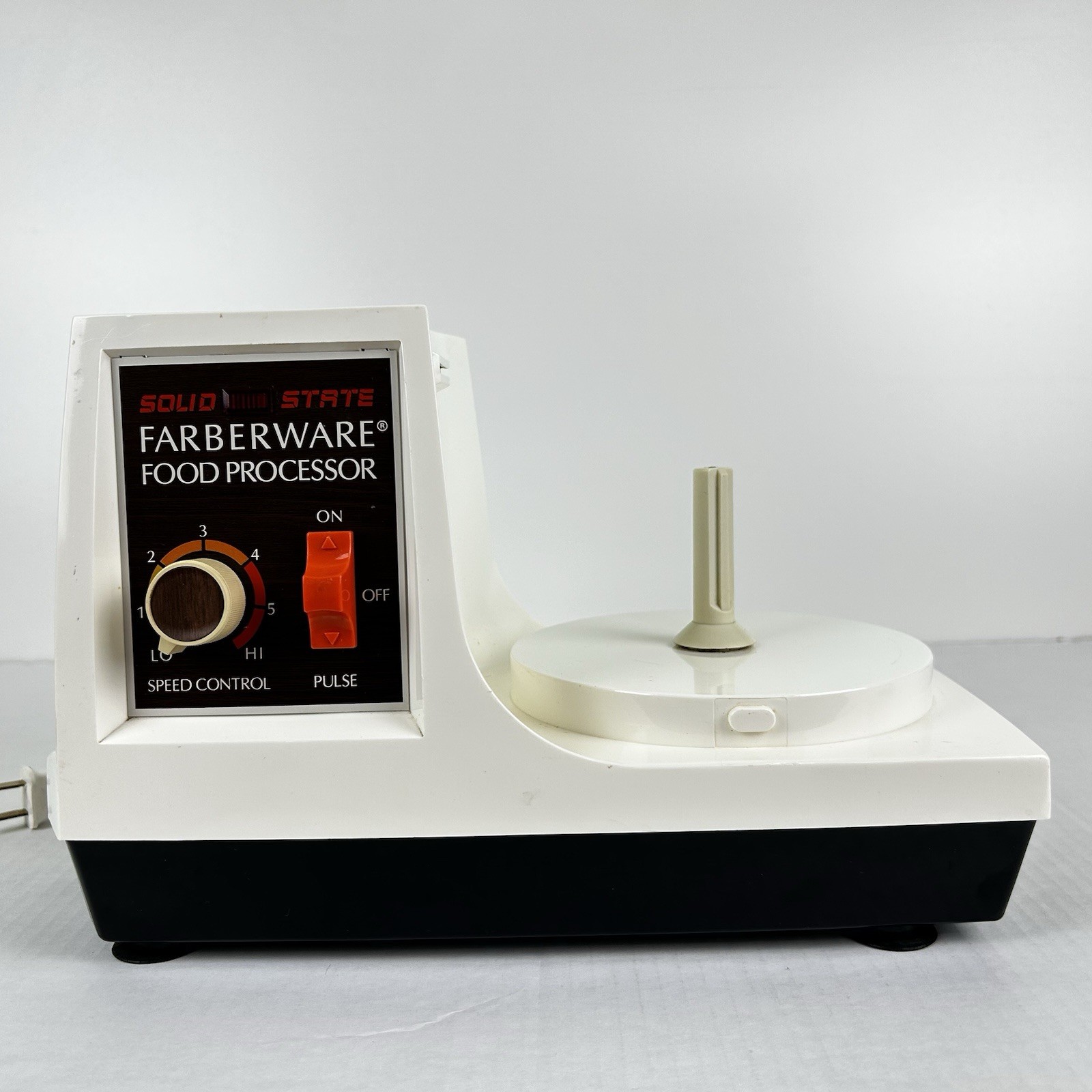 FARBERWARE Solid State Food Processor Model 386 (Base Motor Only) Works Great